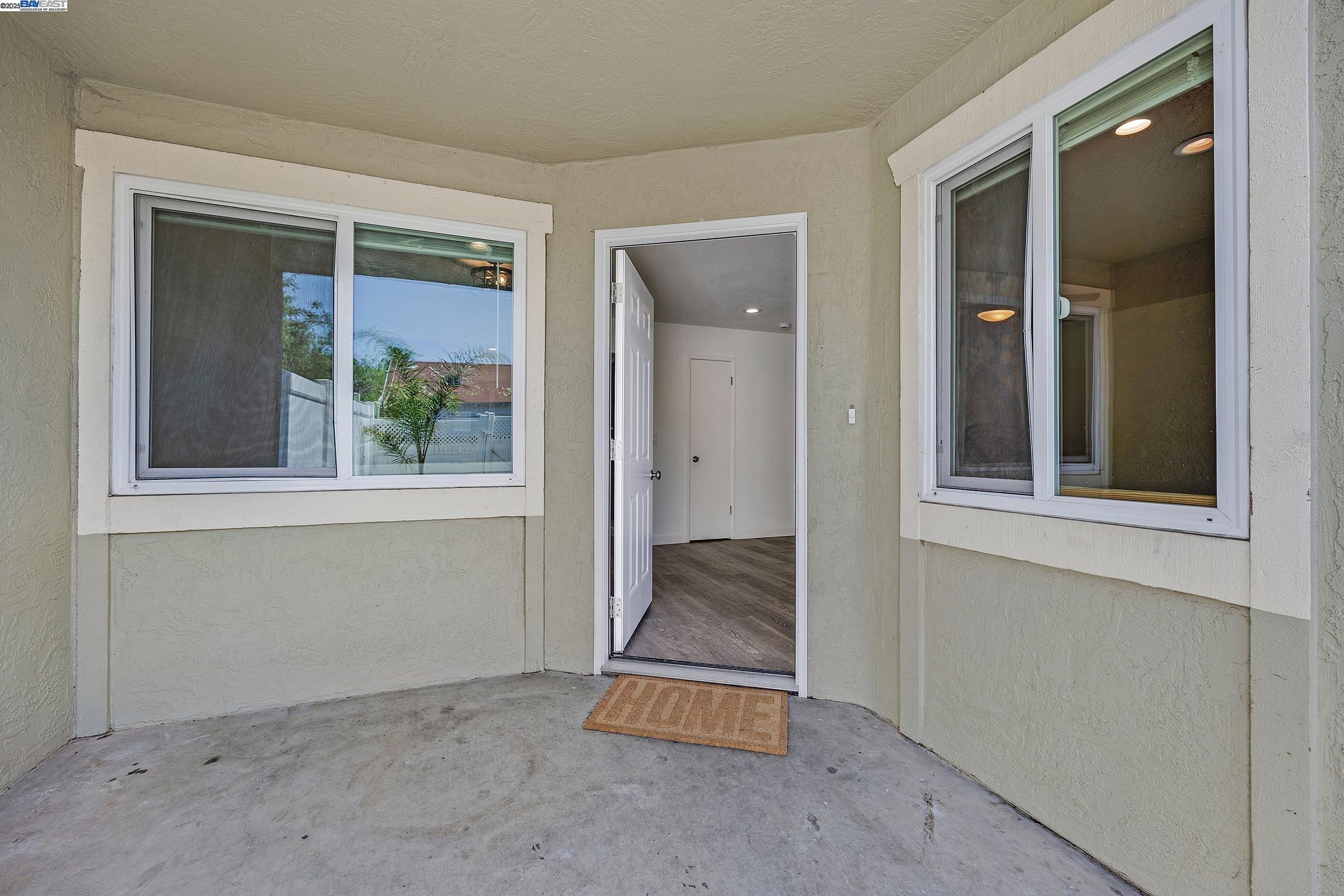 Detail Gallery Image 16 of 21 For 80 Portola Way #104,  Tracy,  CA 95376 - 3 Beds | 1/1 Baths