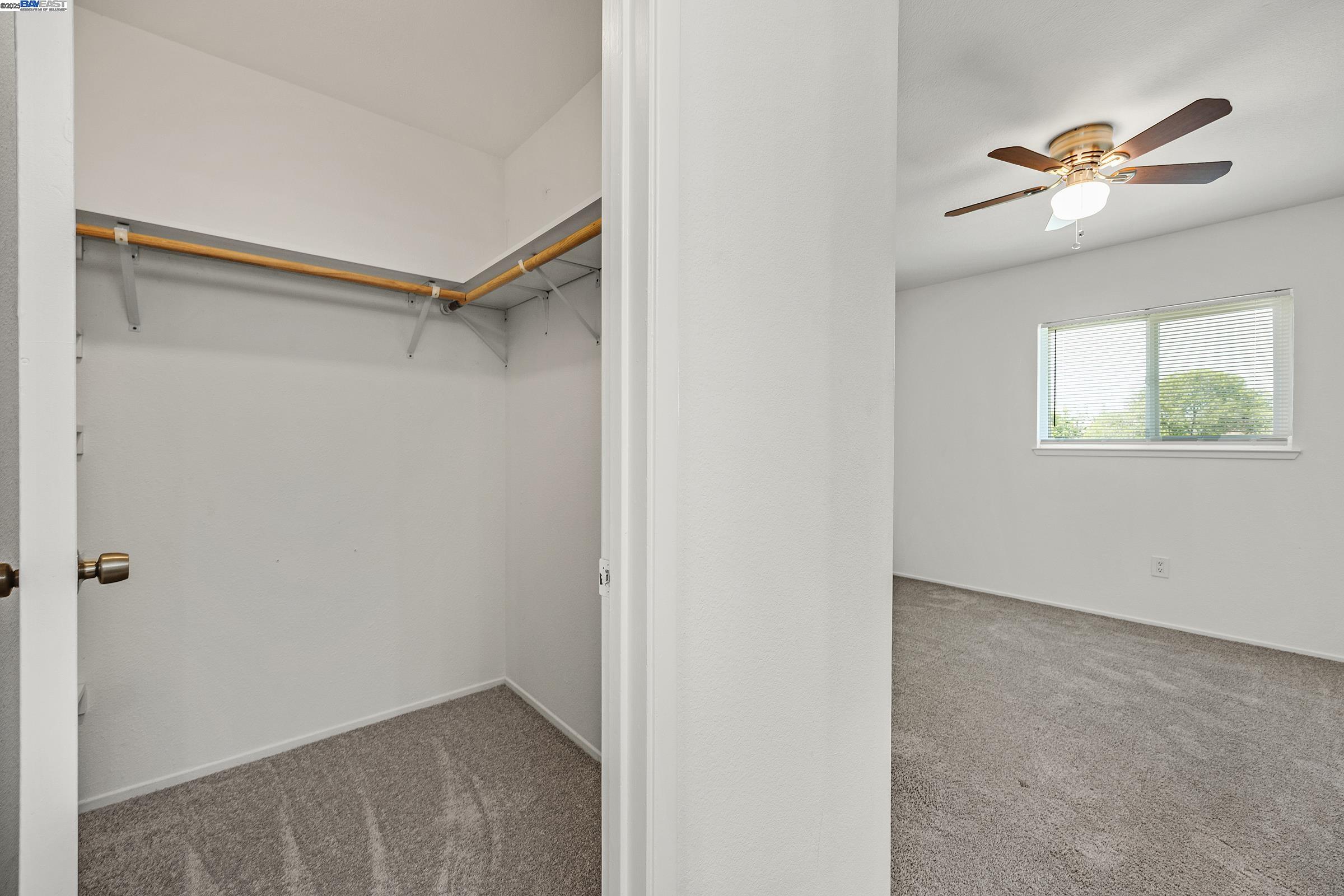 Detail Gallery Image 9 of 21 For 80 Portola Way #104,  Tracy,  CA 95376 - 3 Beds | 1/1 Baths
