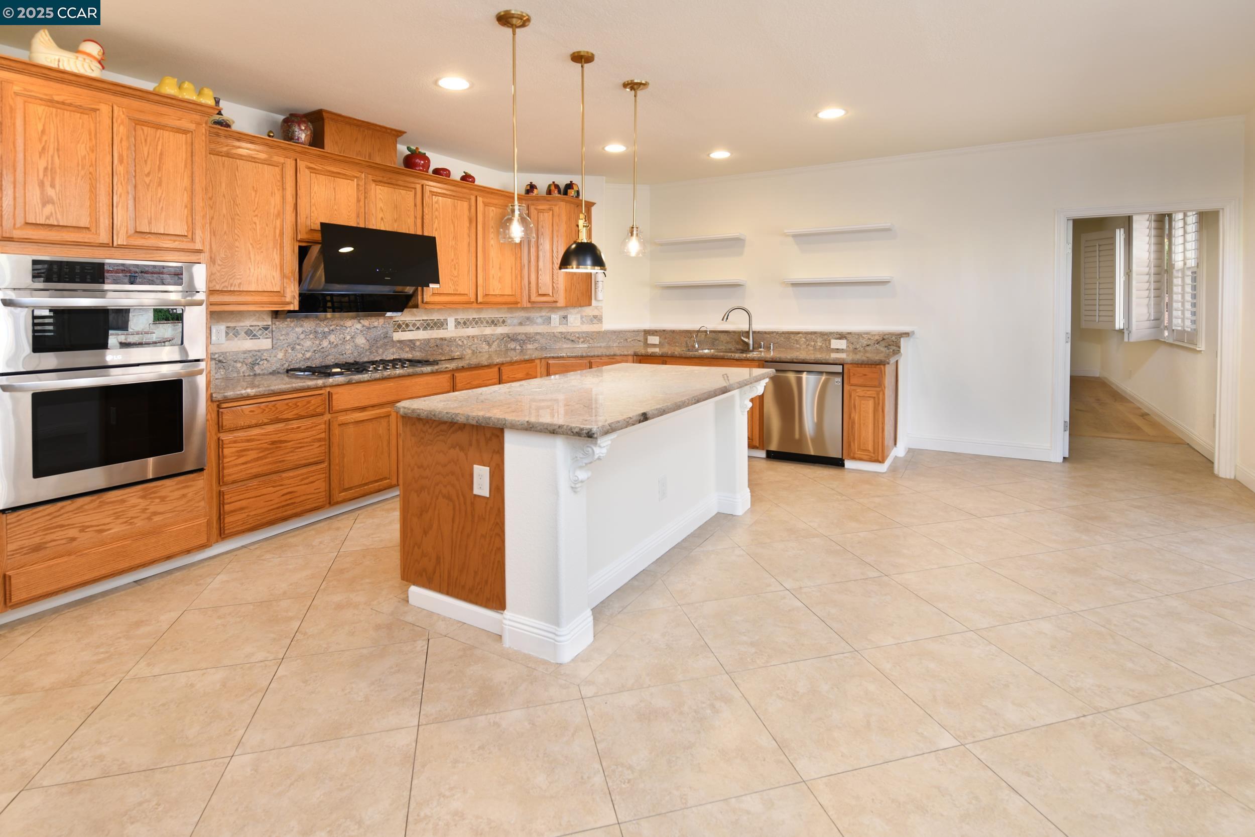 Detail Gallery Image 32 of 60 For 5235 Ramsdell Ct, Antioch,  CA 94531 - 5 Beds | 3 Baths