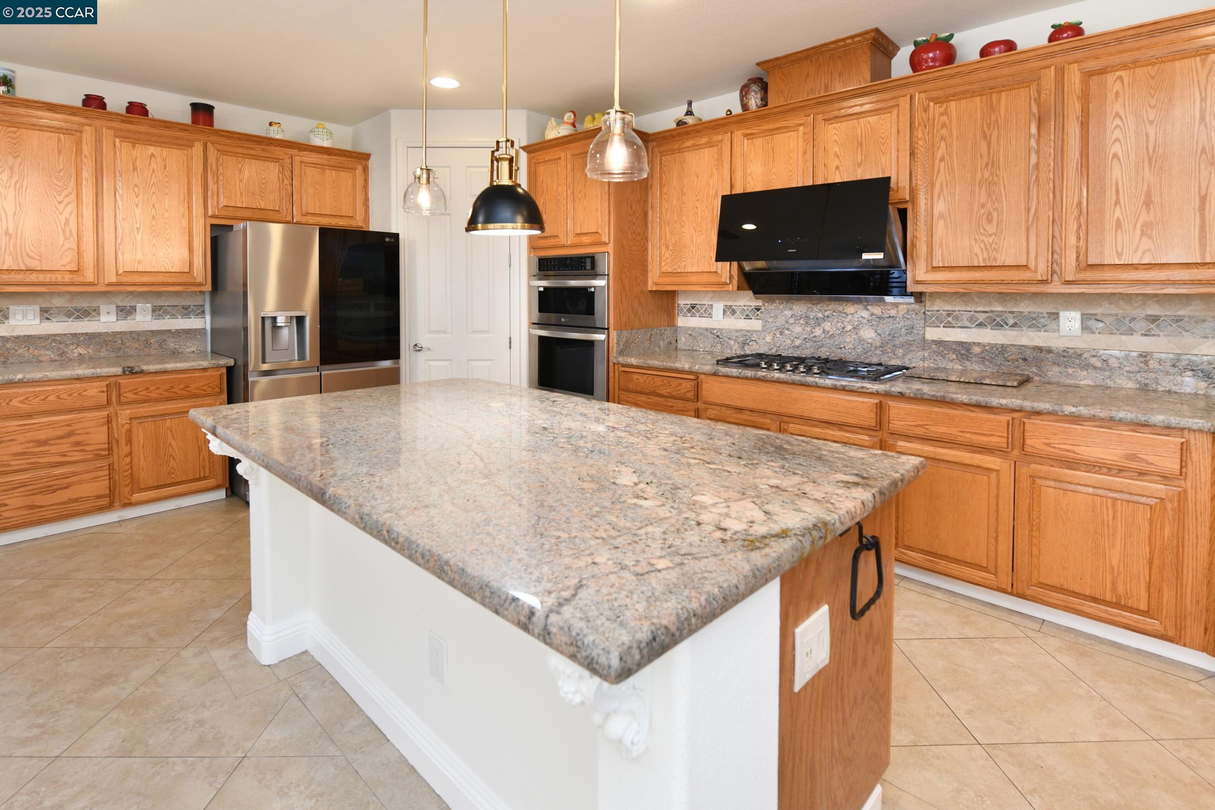 Detail Gallery Image 36 of 60 For 5235 Ramsdell Ct, Antioch,  CA 94531 - 5 Beds | 3 Baths