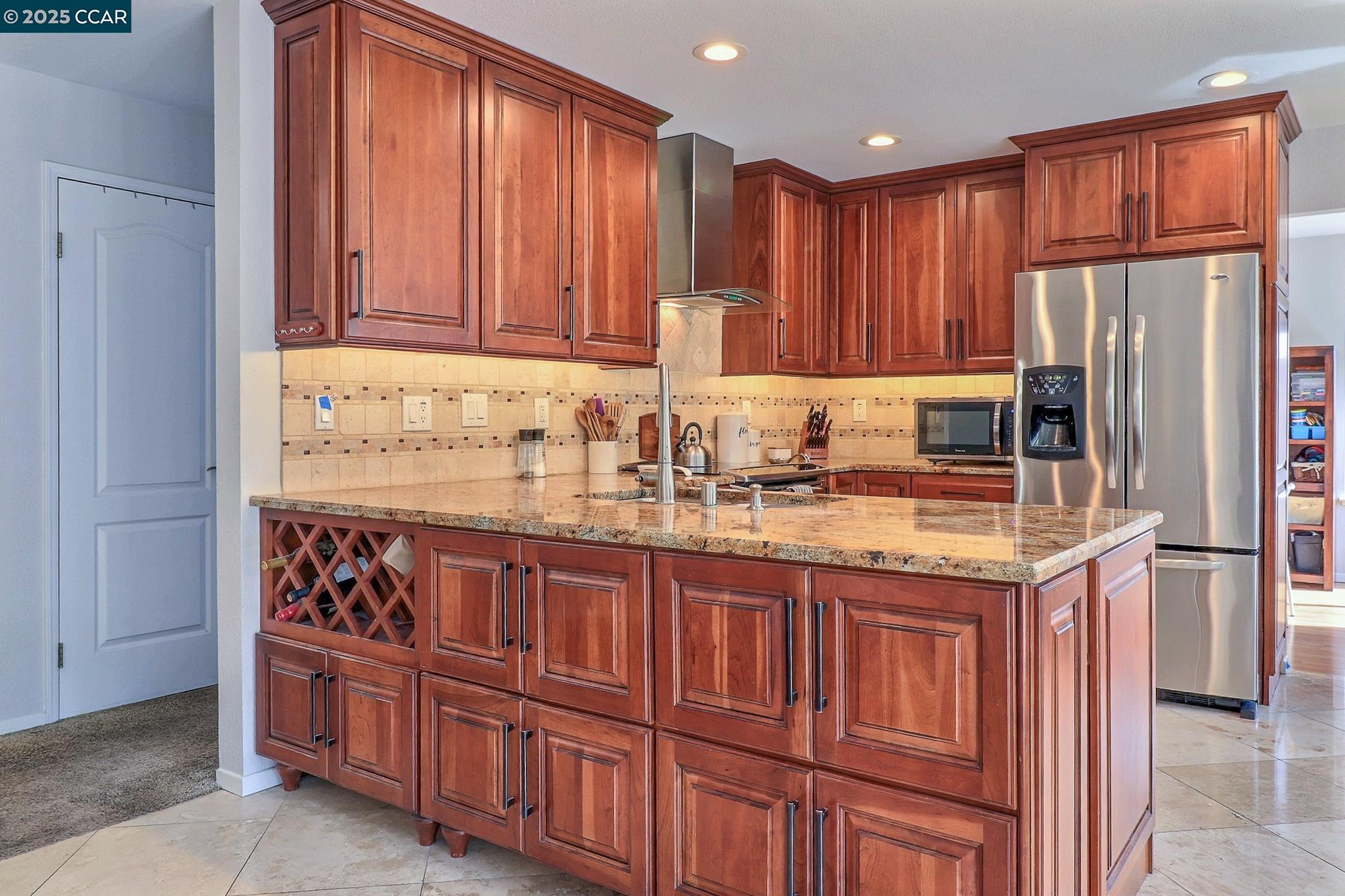 1728 Peachwillow St, Pittsburg, California 94565, 4 Bedrooms Bedrooms, 10 Rooms Rooms,2 BathroomsBathrooms,Residential Lease,For Rent,1728 Peachwillow St,41095877