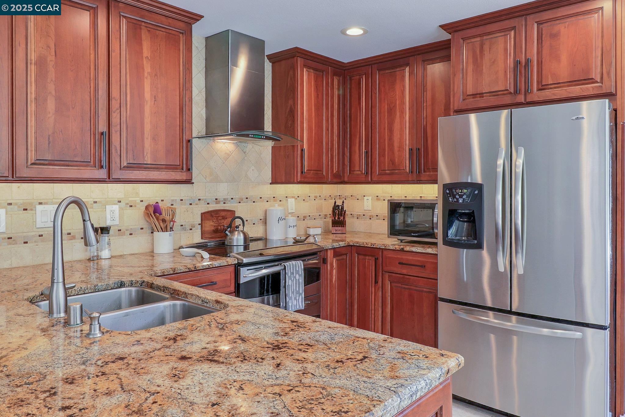 1728 Peachwillow St, Pittsburg, California 94565, 4 Bedrooms Bedrooms, 10 Rooms Rooms,2 BathroomsBathrooms,Residential Lease,For Rent,1728 Peachwillow St,41095877