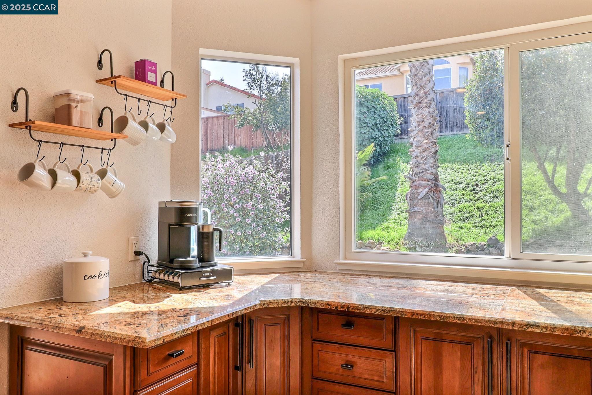 1728 Peachwillow St, Pittsburg, California 94565, 4 Bedrooms Bedrooms, 10 Rooms Rooms,2 BathroomsBathrooms,Residential Lease,For Rent,1728 Peachwillow St,41095877