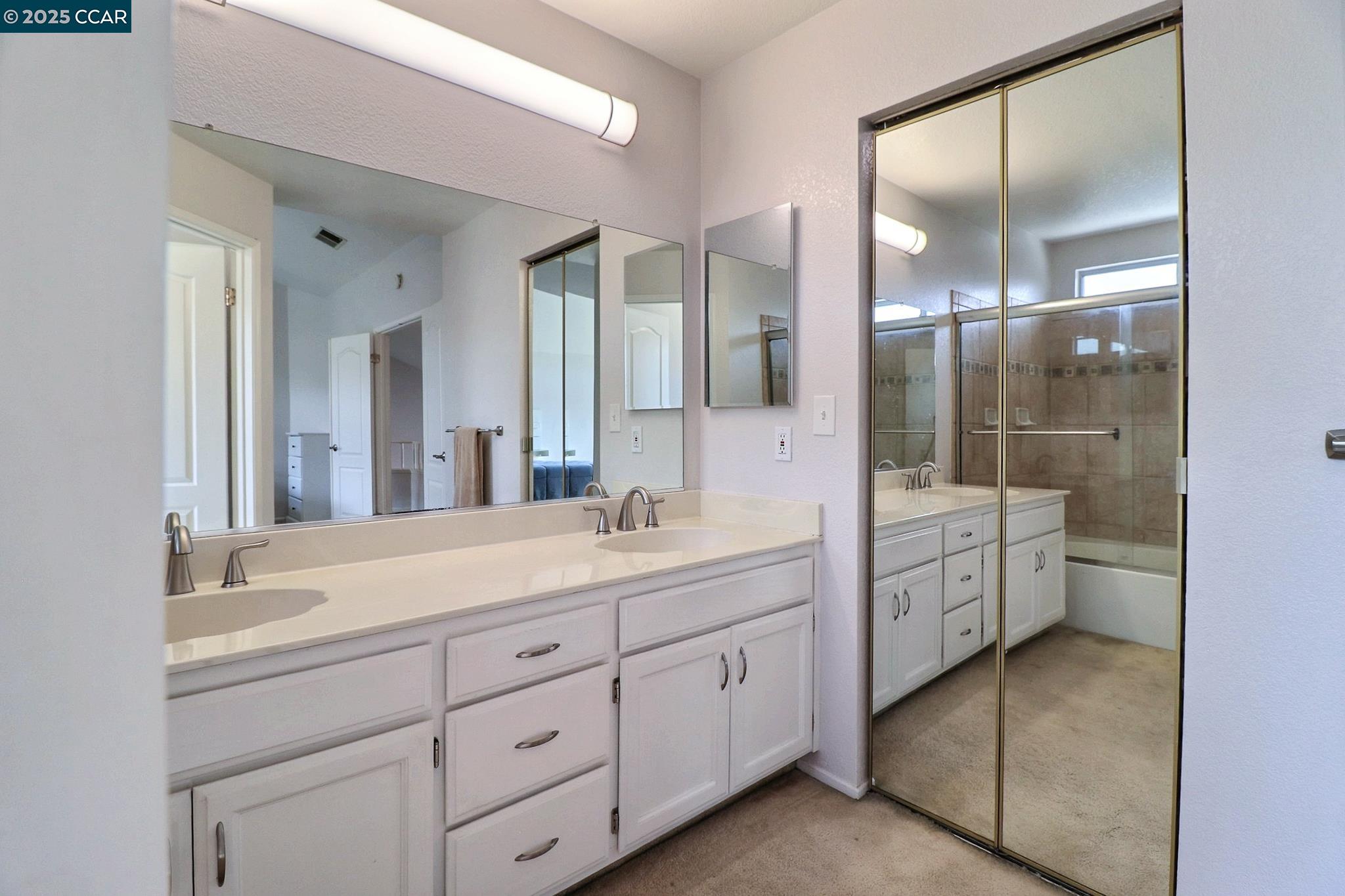 1728 Peachwillow St, Pittsburg, California 94565, 4 Bedrooms Bedrooms, 10 Rooms Rooms,2 BathroomsBathrooms,Residential Lease,For Rent,1728 Peachwillow St,41095877