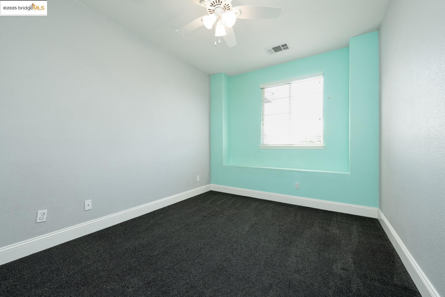 Detail Gallery Image 31 of 44 For 1604 Coventry Dr, Oakley,  CA 94561 - 4 Beds | 2/1 Baths