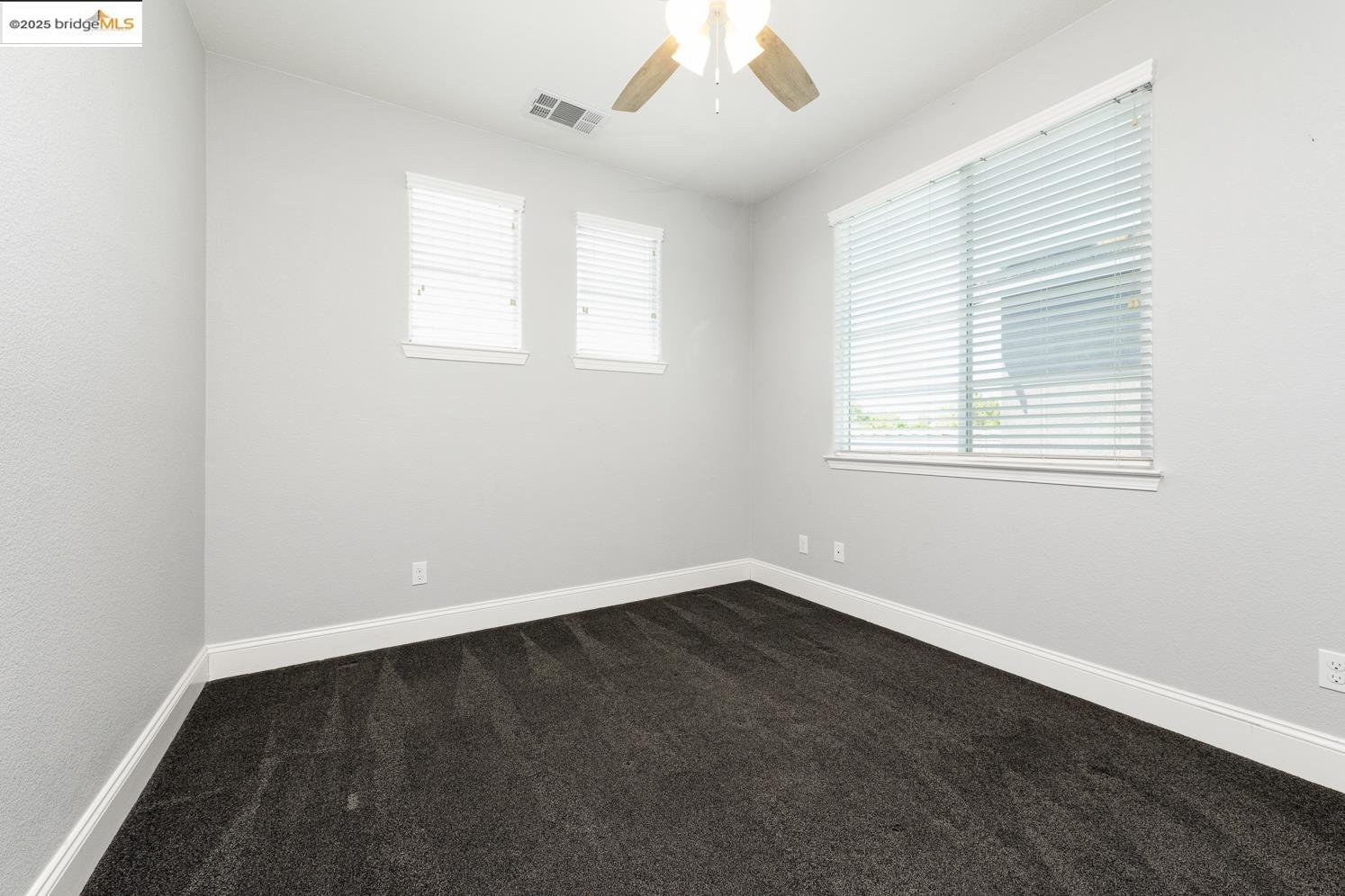 Detail Gallery Image 33 of 44 For 1604 Coventry Dr, Oakley,  CA 94561 - 4 Beds | 2/1 Baths