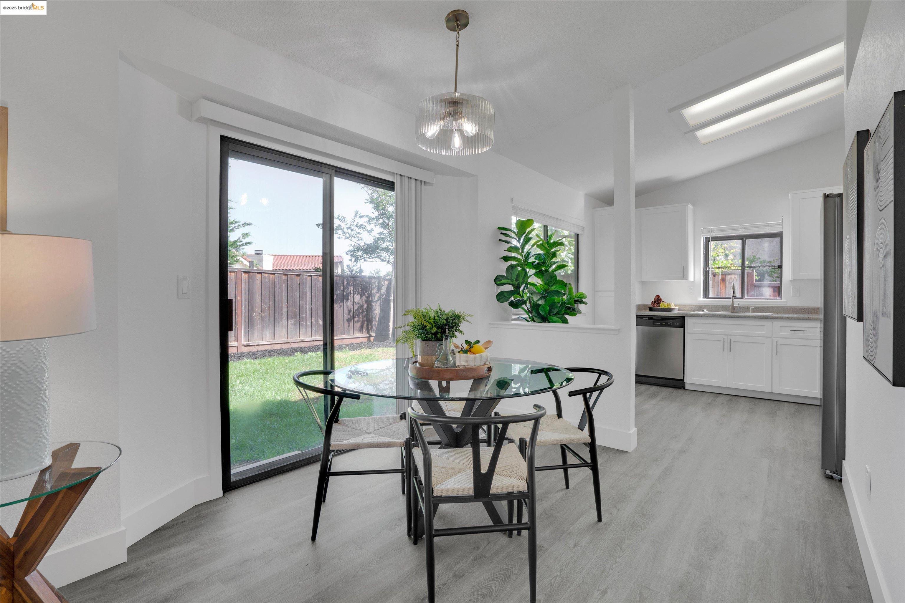 Detail Gallery Image 11 of 31 For 2843 Filbert St, Antioch,  CA 94509 - 3 Beds | 2 Baths