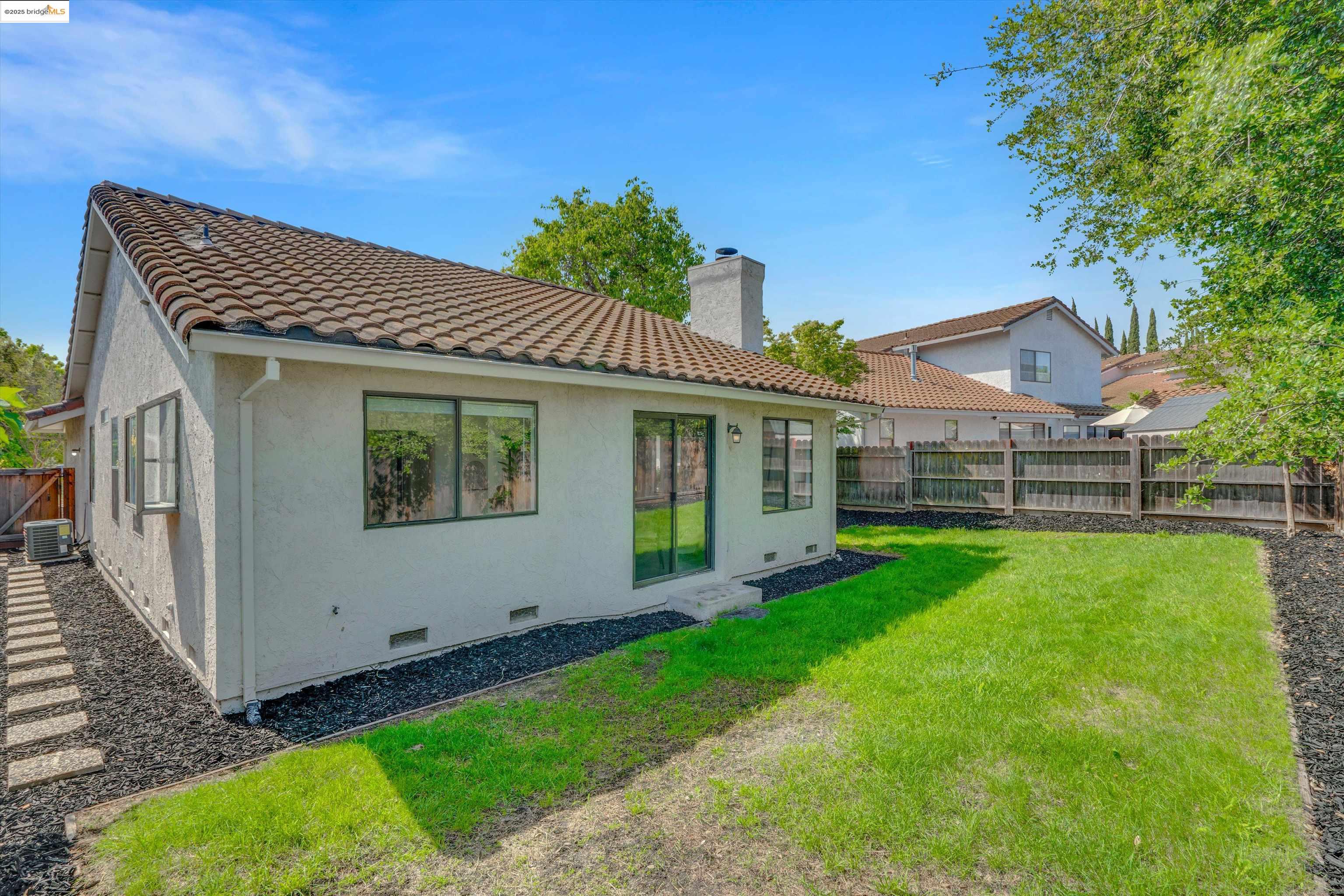 Detail Gallery Image 28 of 31 For 2843 Filbert St, Antioch,  CA 94509 - 3 Beds | 2 Baths