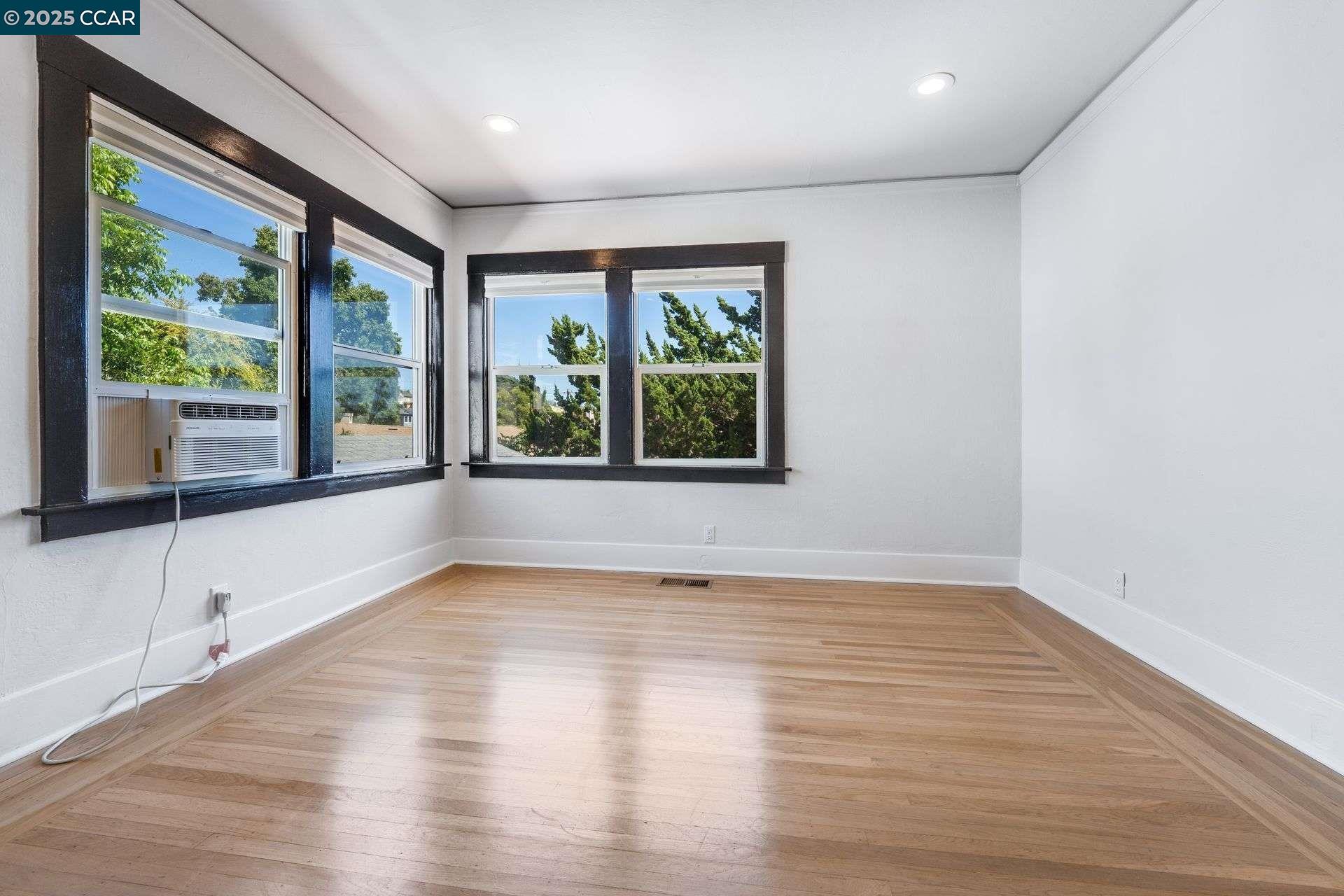 Detail Gallery Image 19 of 30 For 2824 Best Avenue, Oakland,  CA 94619 - 3 Beds | 1 Baths