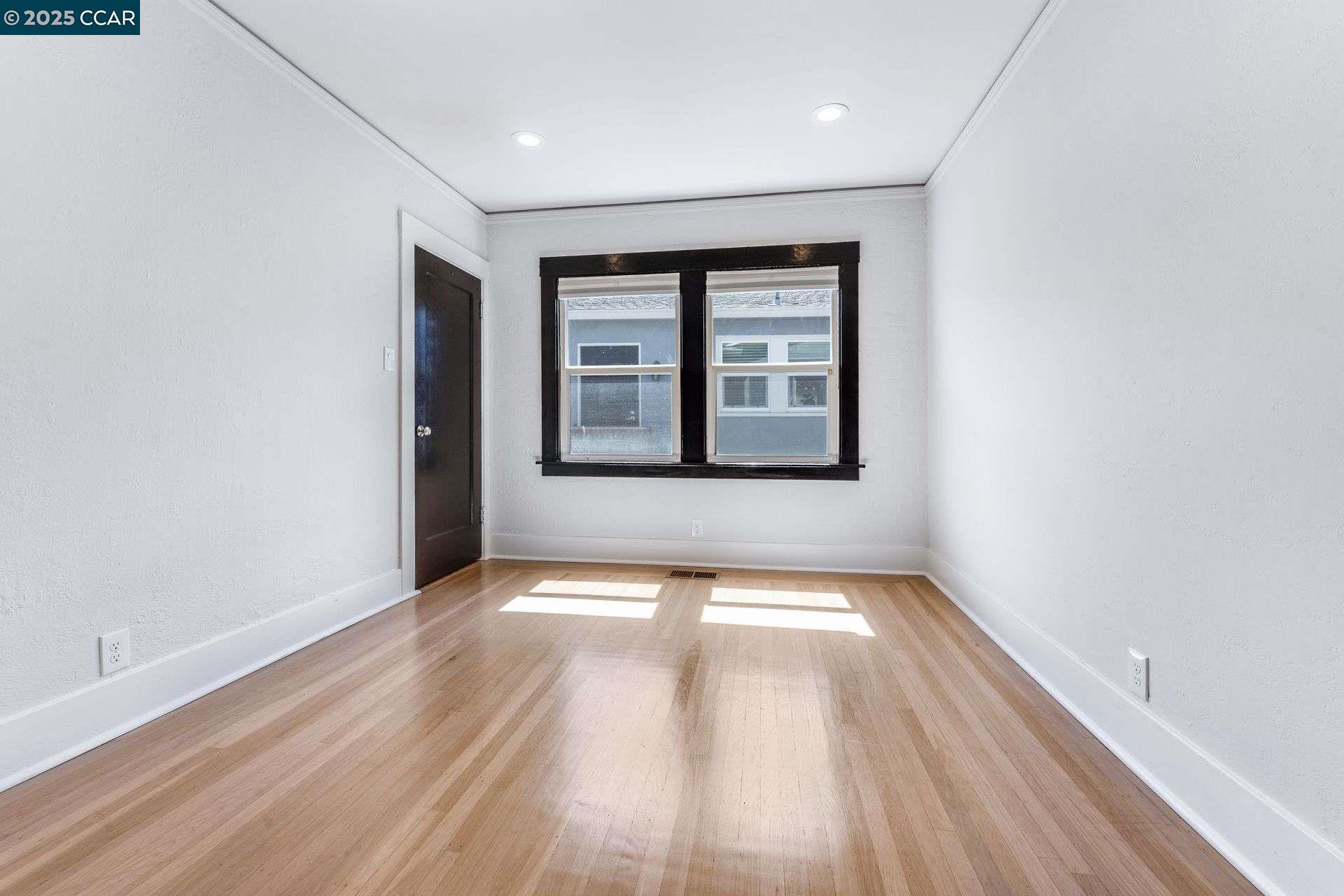 Detail Gallery Image 20 of 30 For 2824 Best Avenue, Oakland,  CA 94619 - 3 Beds | 1 Baths