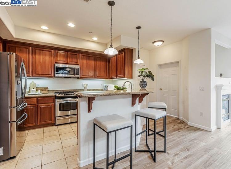 Detail Gallery Image 13 of 33 For 4418 Fitzwilliam Street, Dublin,  CA 94568 - 3 Beds | 2/1 Baths
