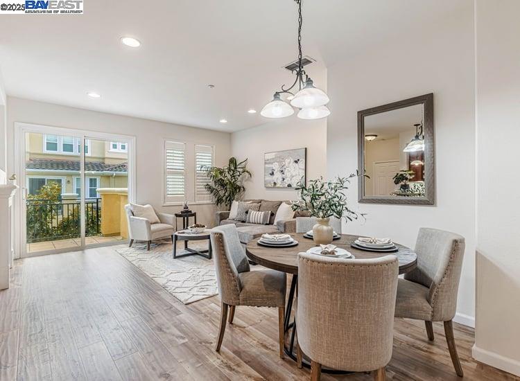 Detail Gallery Image 10 of 33 For 4418 Fitzwilliam Street, Dublin,  CA 94568 - 3 Beds | 2/1 Baths