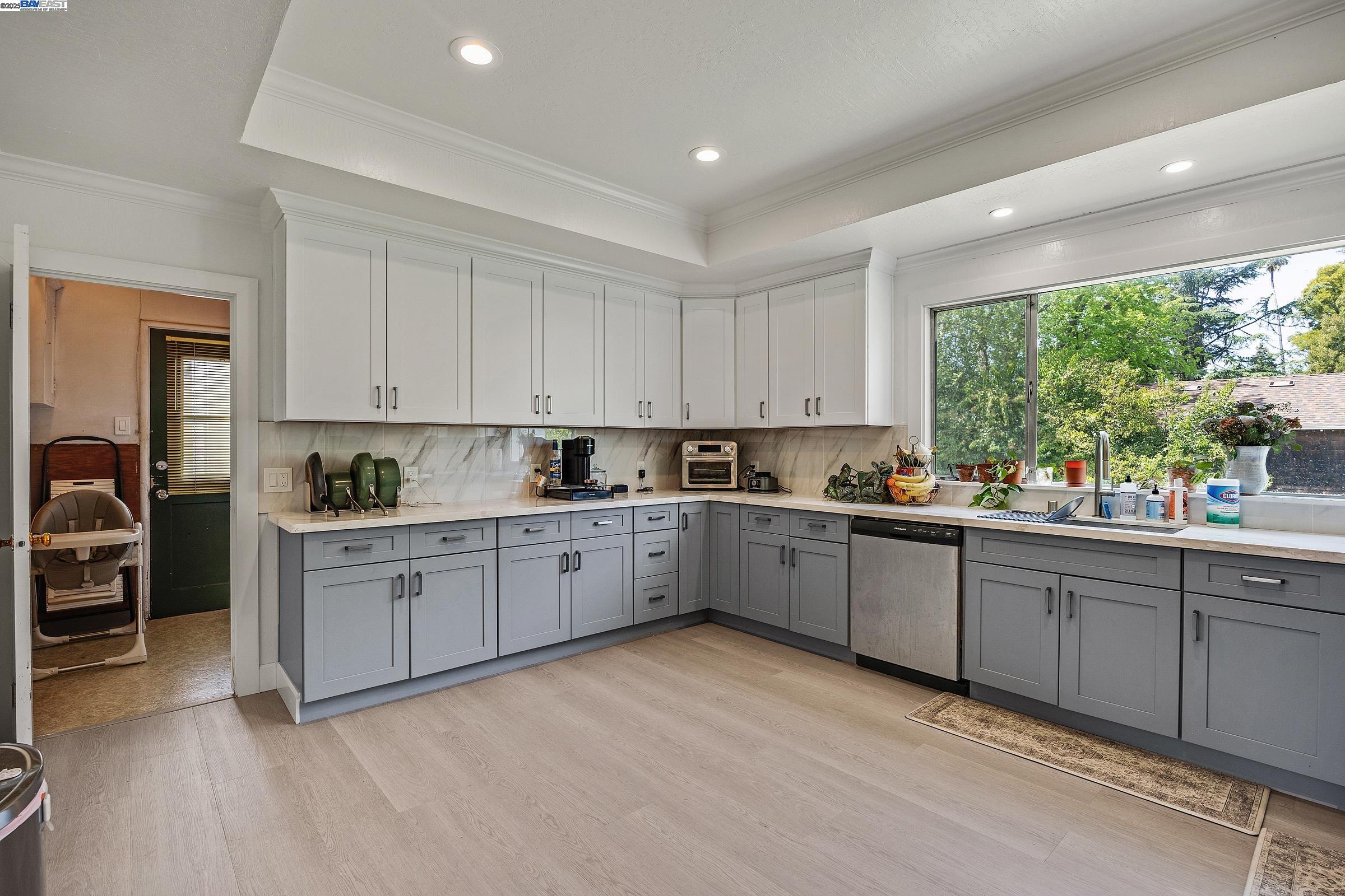 Detail Gallery Image 31 of 60 For 37879 3rd St, Fremont,  CA 94536 - 3 Beds | 1 Baths