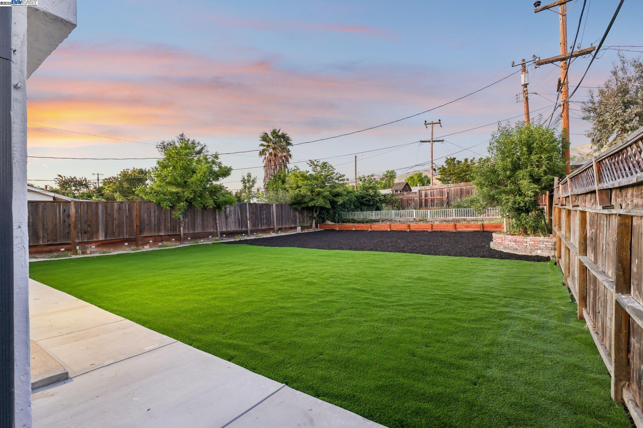 Detail Gallery Image 33 of 46 For 48344 Conifer St, Fremont,  CA 94539 - 3 Beds | 2/1 Baths