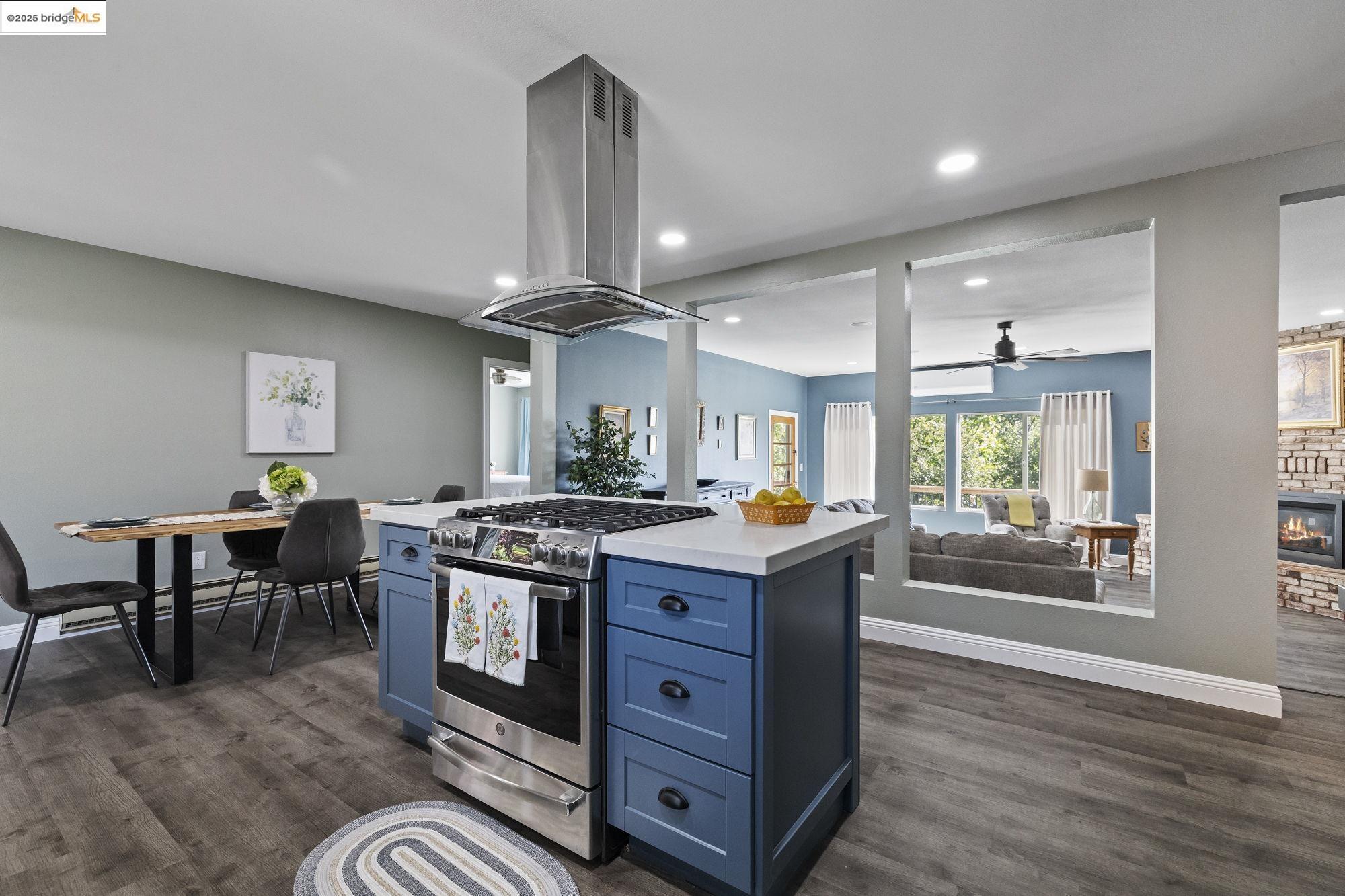 Detail Gallery Image 13 of 48 For 20330 Westview Dr, Tuolumne,  CA 95379 - 4 Beds | 2 Baths