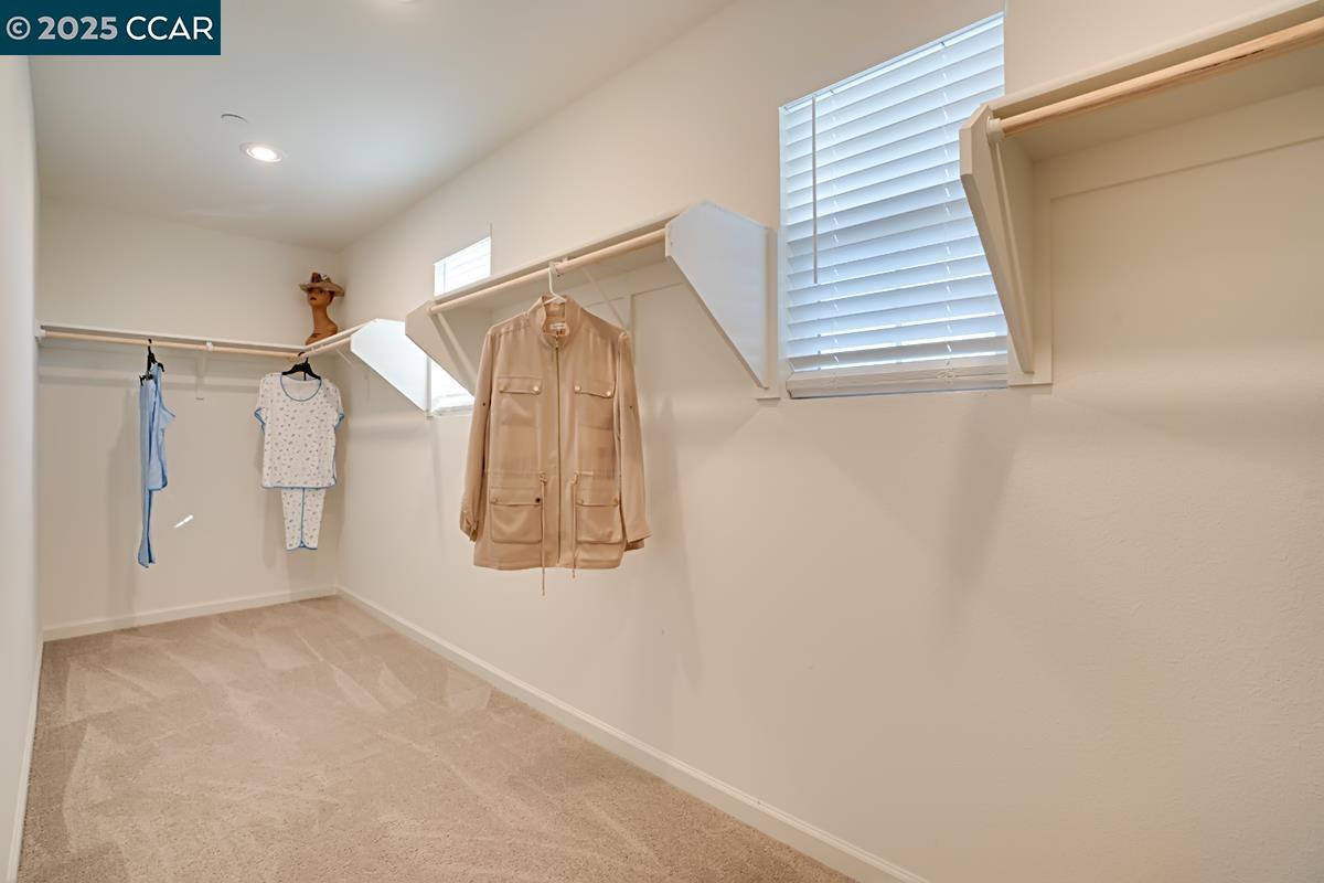 Detail Gallery Image 24 of 26 For 1425 Silverbell Drive, Stockton,  CA 95206 - 4 Beds | 3 Baths
