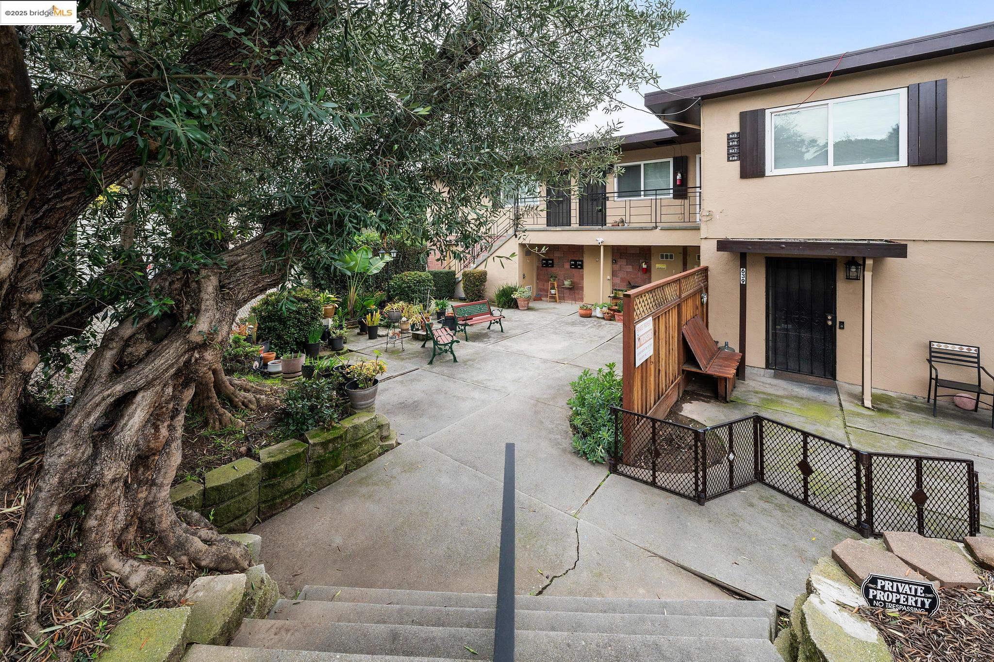 Detail Gallery Image 2 of 59 For 633 Key Blvd, Richmond,  CA 94805 - – Beds | – Baths