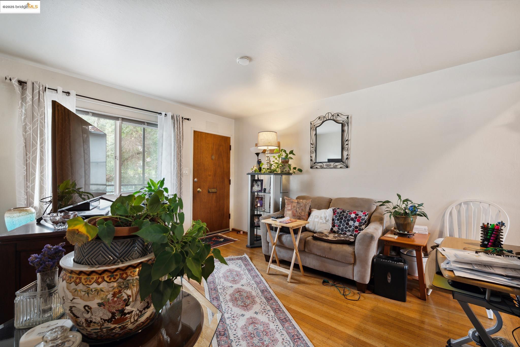 Detail Gallery Image 18 of 59 For 633 Key Blvd, Richmond,  CA 94805 - – Beds | – Baths