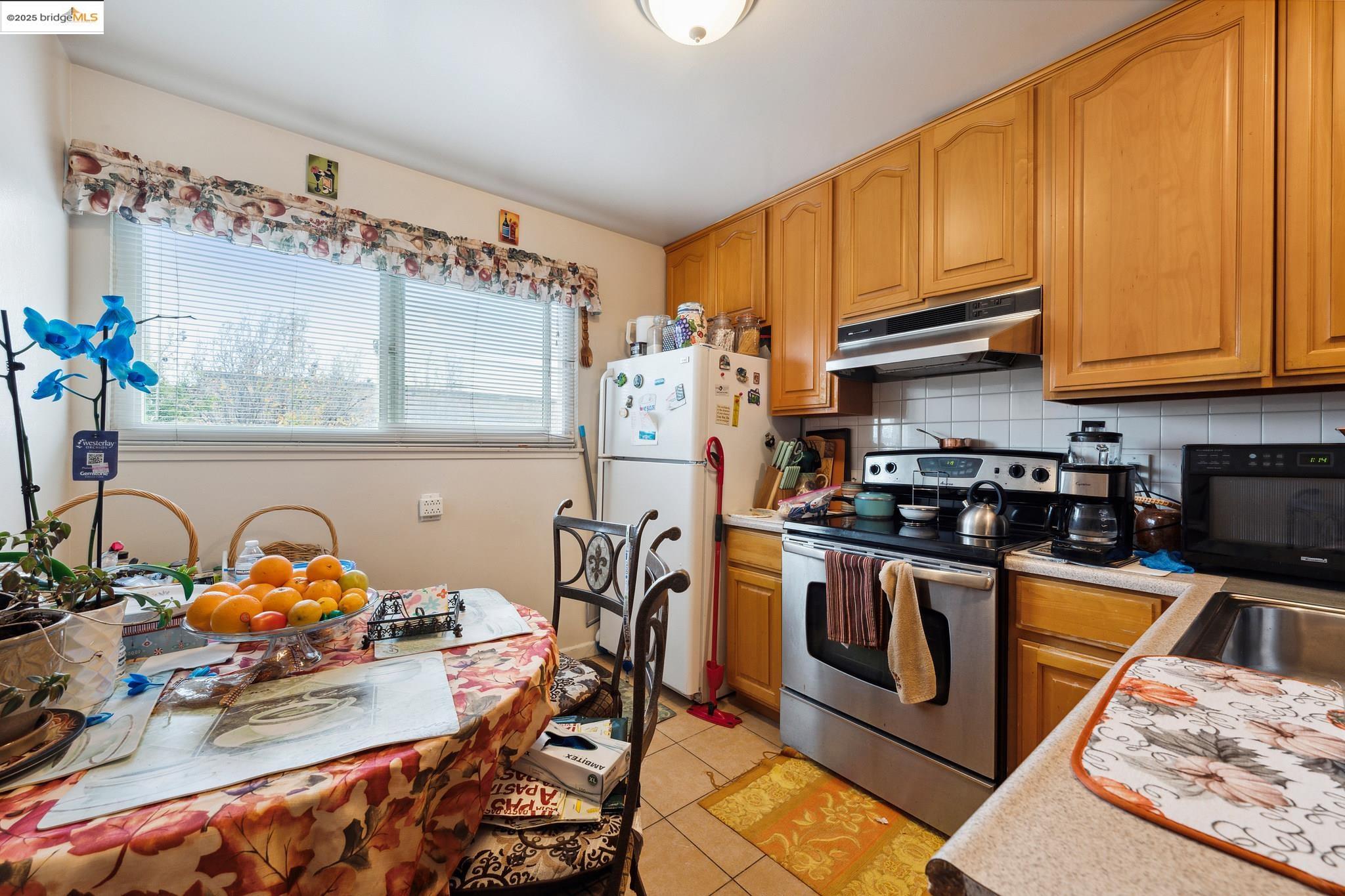 Detail Gallery Image 20 of 59 For 633 Key Blvd, Richmond,  CA 94805 - – Beds | – Baths