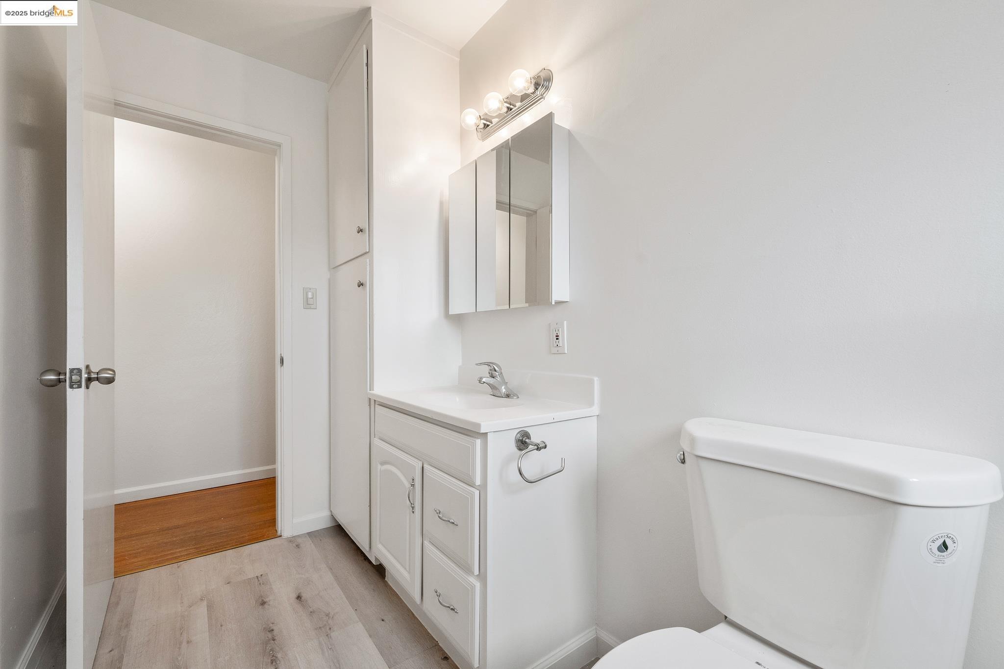 Detail Gallery Image 38 of 59 For 633 Key Blvd, Richmond,  CA 94805 - – Beds | – Baths