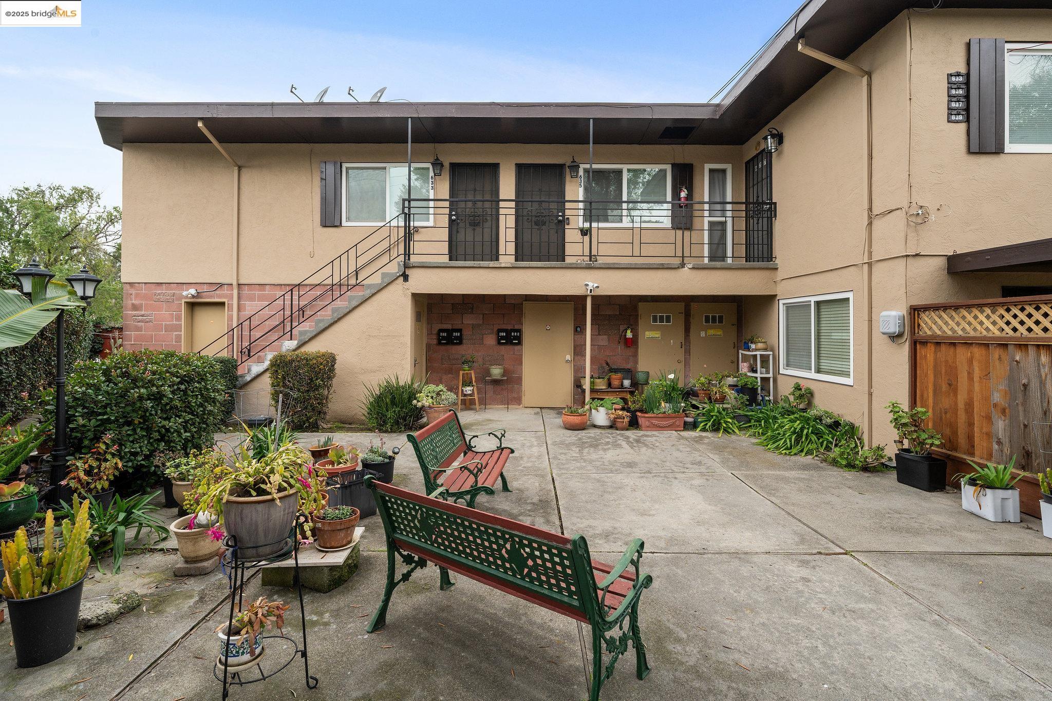 Detail Gallery Image 6 of 59 For 633 Key Blvd, Richmond,  CA 94805 - – Beds | – Baths