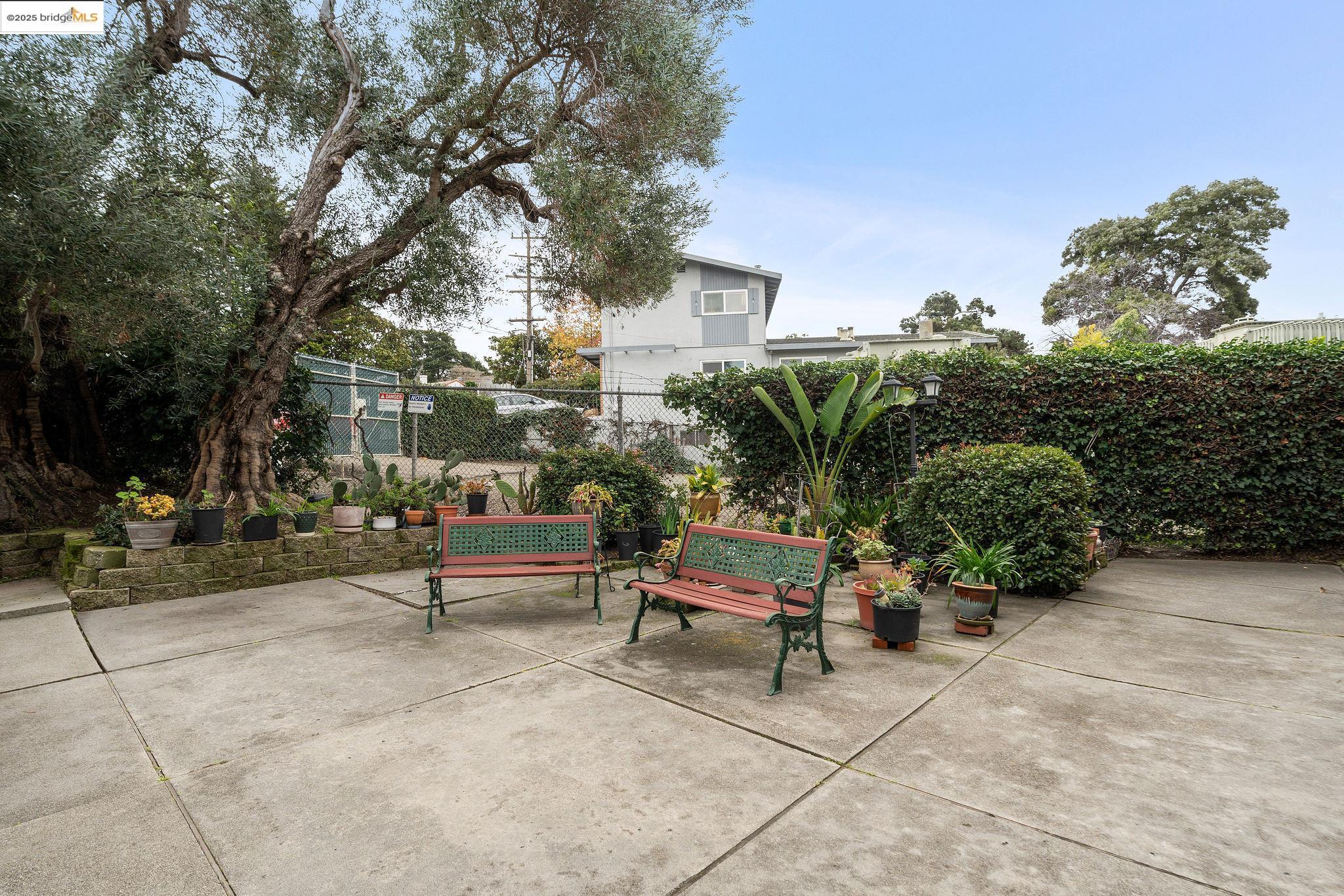 Detail Gallery Image 7 of 59 For 633 Key Blvd, Richmond,  CA 94805 - – Beds | – Baths