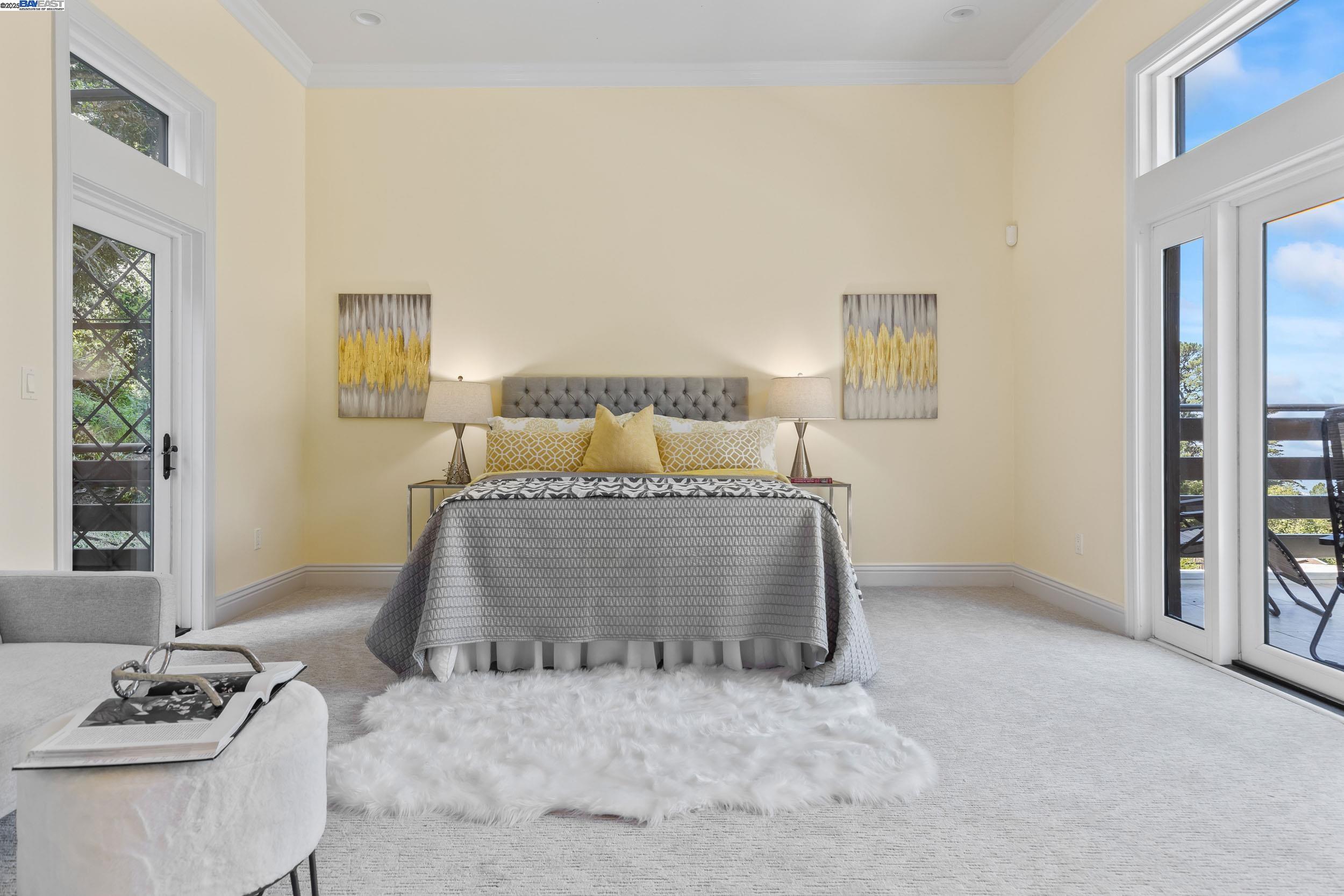 Detail Gallery Image 20 of 44 For 6588 Longwalk Dr, Oakland,  CA 94611 - 4 Beds | 3/2 Baths