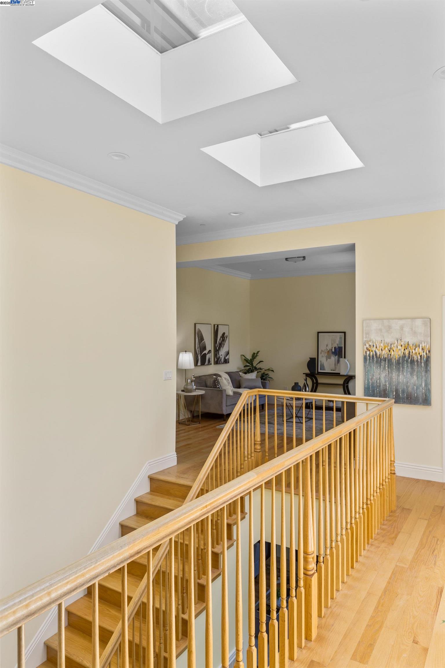 Detail Gallery Image 37 of 44 For 6588 Longwalk Dr, Oakland,  CA 94611 - 4 Beds | 3/2 Baths