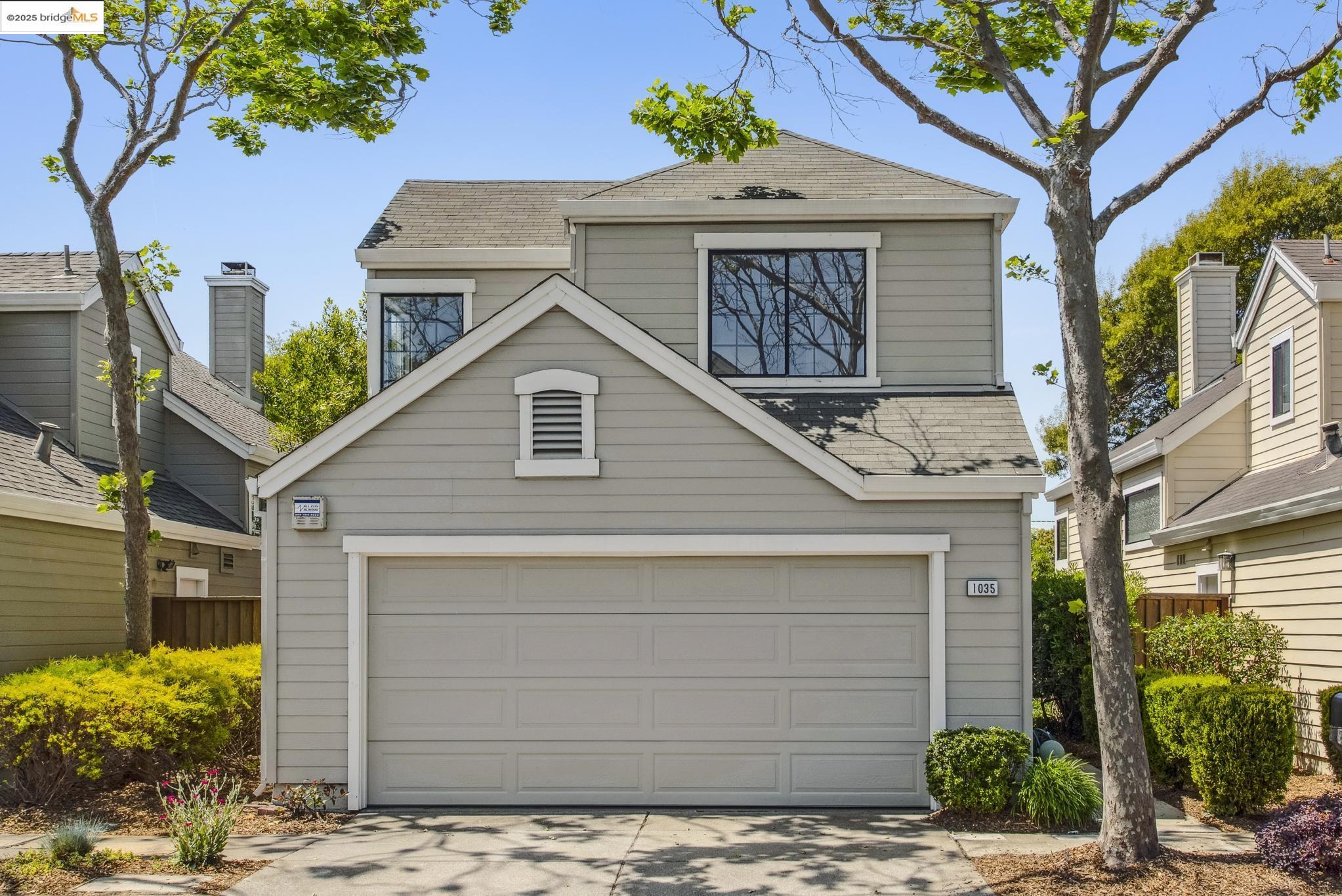 Detail Gallery Image 1 of 1 For 1035 Foster Street, Alameda,  CA 94502 - 3 Beds | 3 Baths