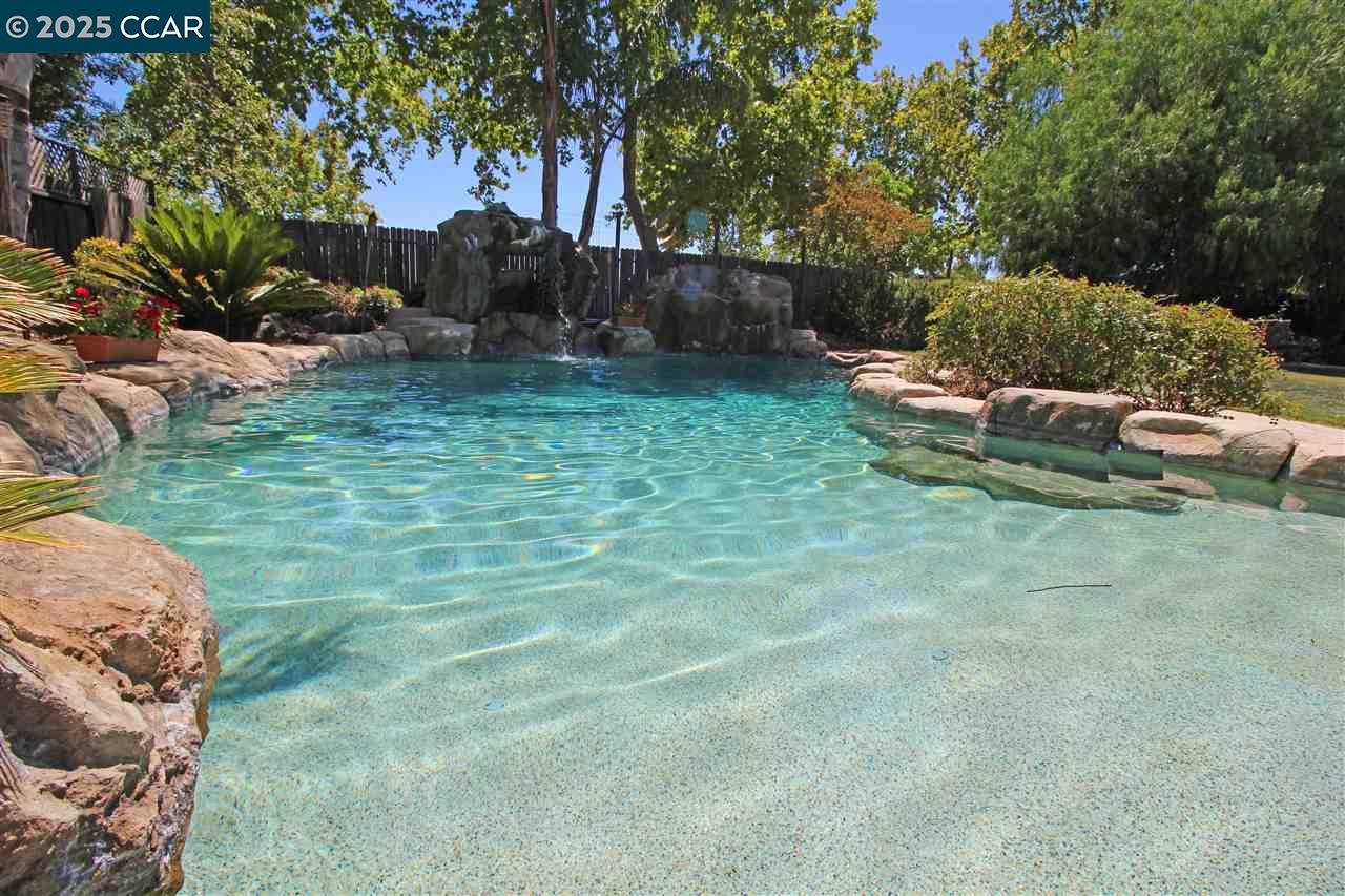 Detail Gallery Image 30 of 30 For 1162 Sea Breeze Court, Brentwood,  CA 94513 - 3 Beds | 3 Baths