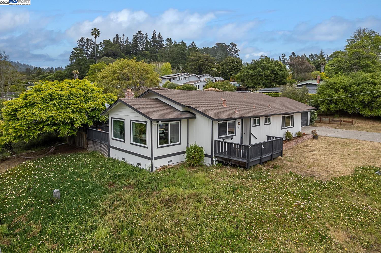 Detail Gallery Image 29 of 36 For 115 Ranchitos Del Sol, Aptos,  CA 95003 - 3 Beds | 2 Baths