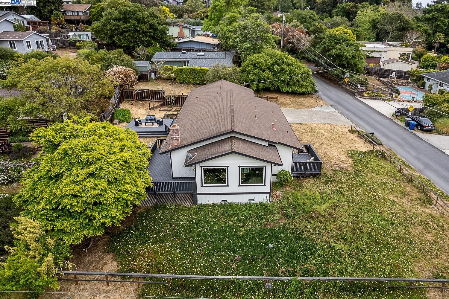 Detail Gallery Image 31 of 36 For 115 Ranchitos Del Sol, Aptos,  CA 95003 - 3 Beds | 2 Baths