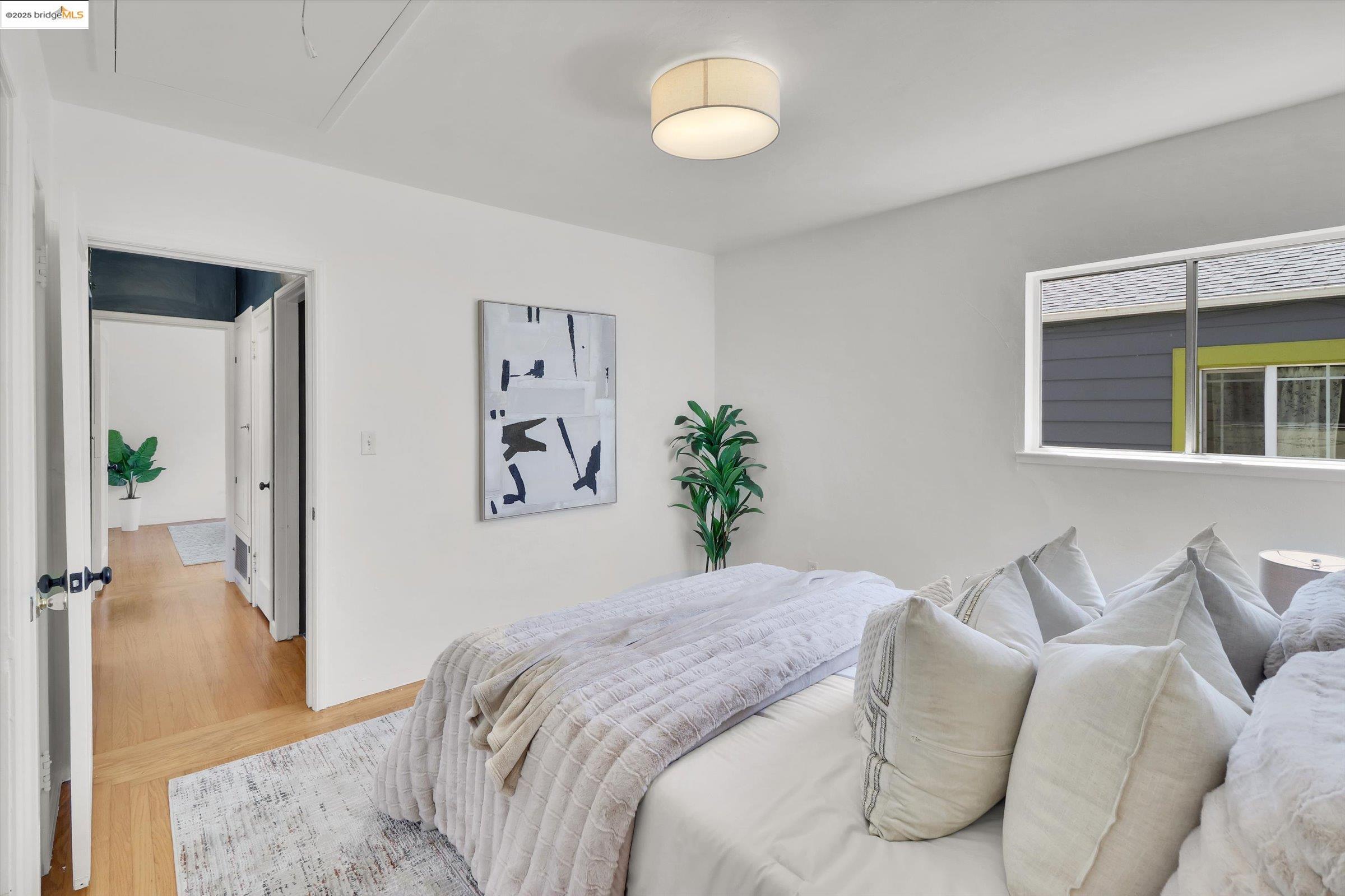 Detail Gallery Image 32 of 50 For 6115 Santa Cruz Ave, Richmond,  CA 94804 - 3 Beds | 1/1 Baths