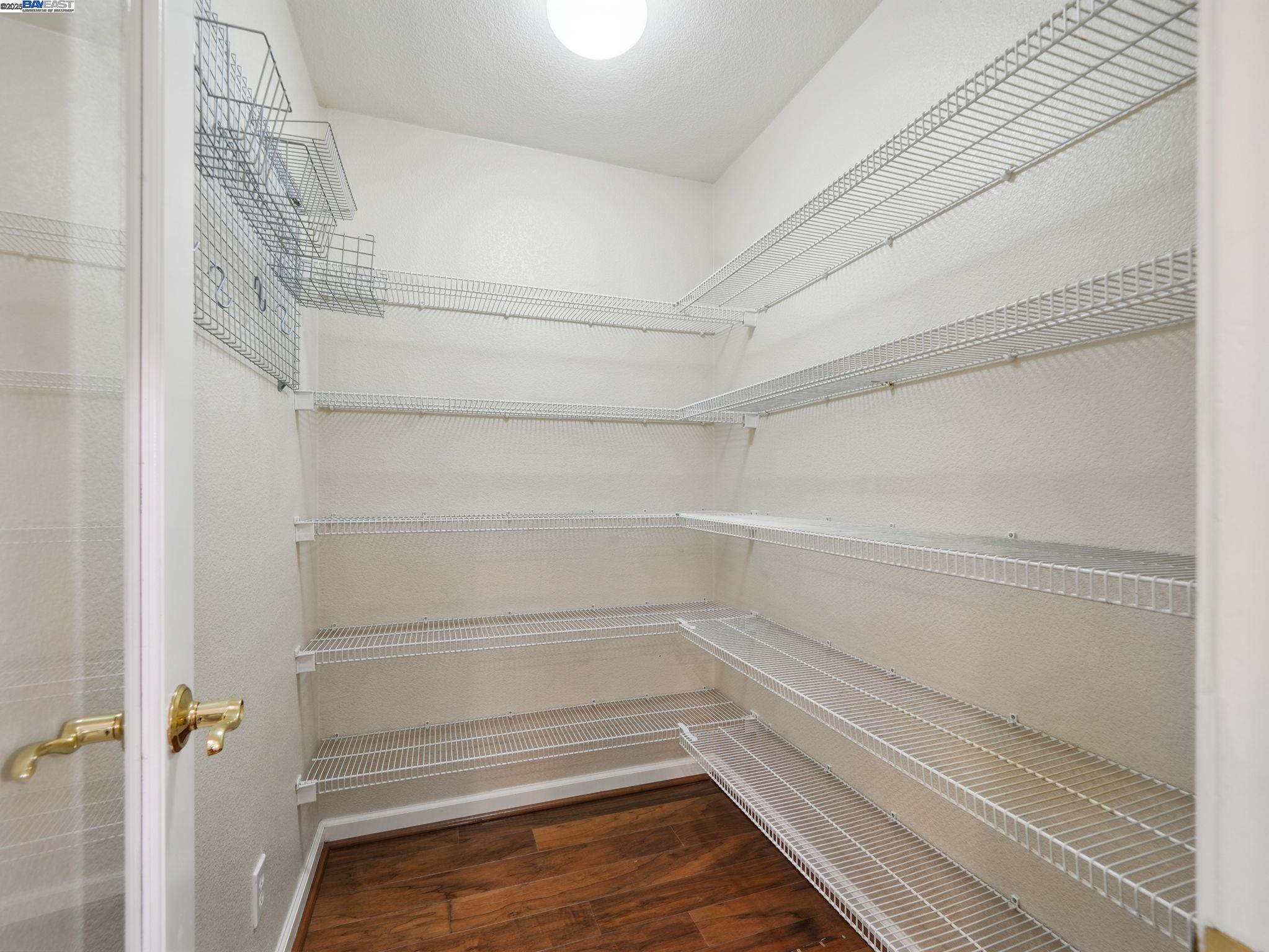Detail Gallery Image 11 of 35 For 3328 Monaghan St, Dublin,  CA 94568 - 2 Beds | 2 Baths