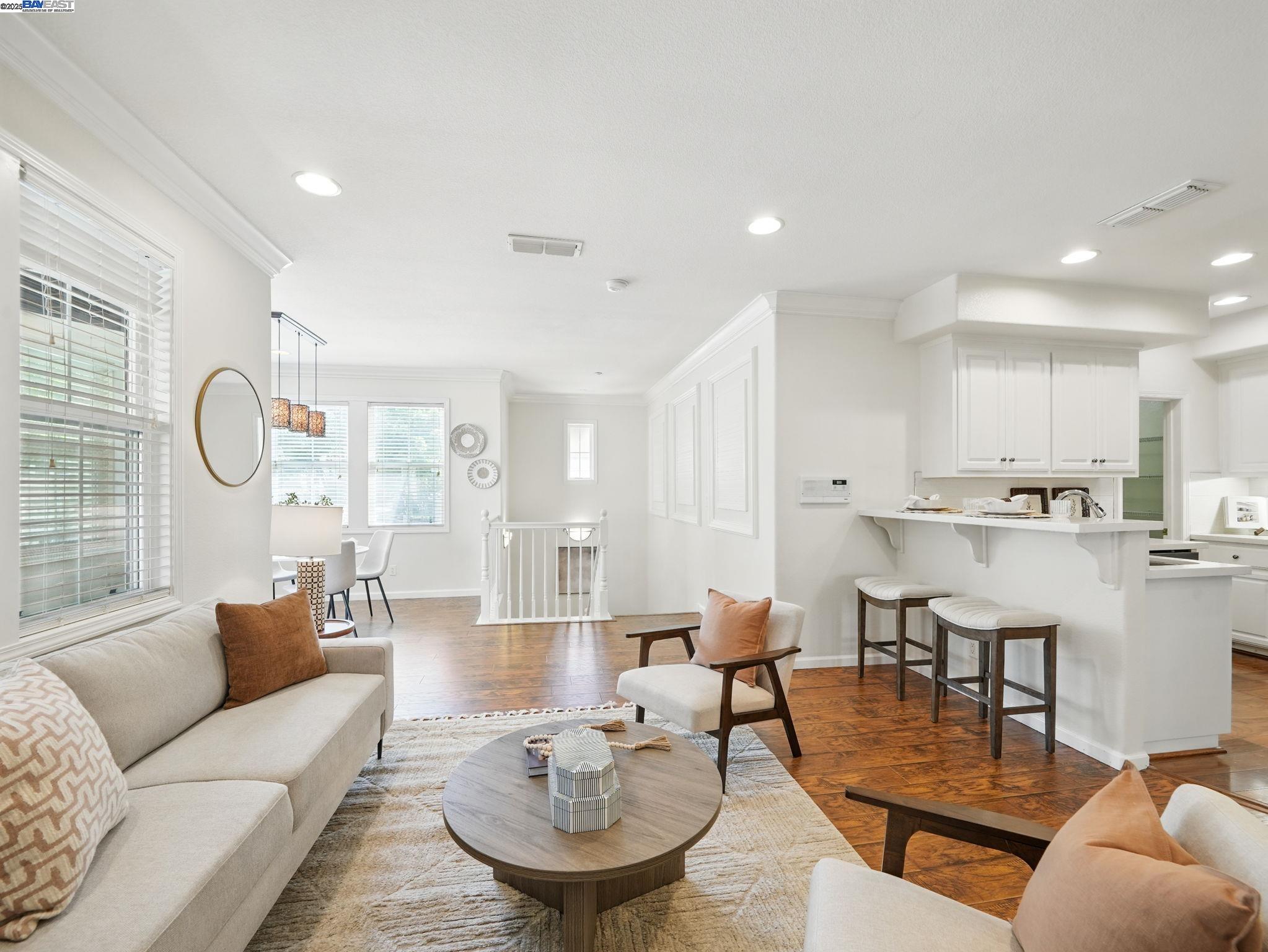 Detail Gallery Image 5 of 35 For 3328 Monaghan St, Dublin,  CA 94568 - 2 Beds | 2 Baths