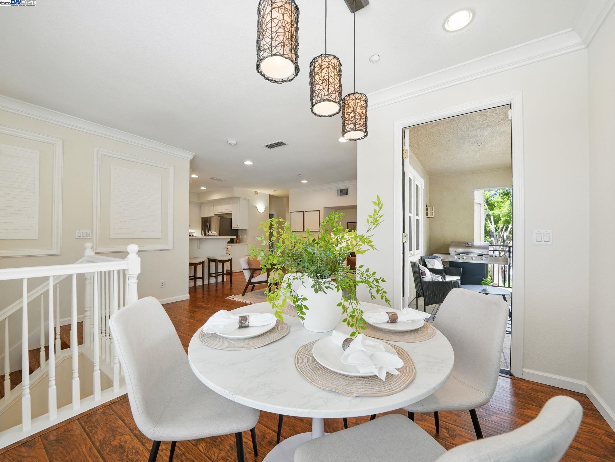 Detail Gallery Image 8 of 35 For 3328 Monaghan St, Dublin,  CA 94568 - 2 Beds | 2 Baths