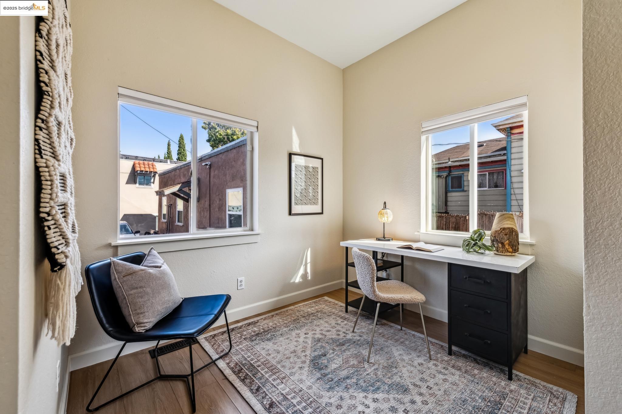 Detail Gallery Image 16 of 29 For 2922 Linden St, Oakland,  CA 94608 - 4 Beds | 2 Baths