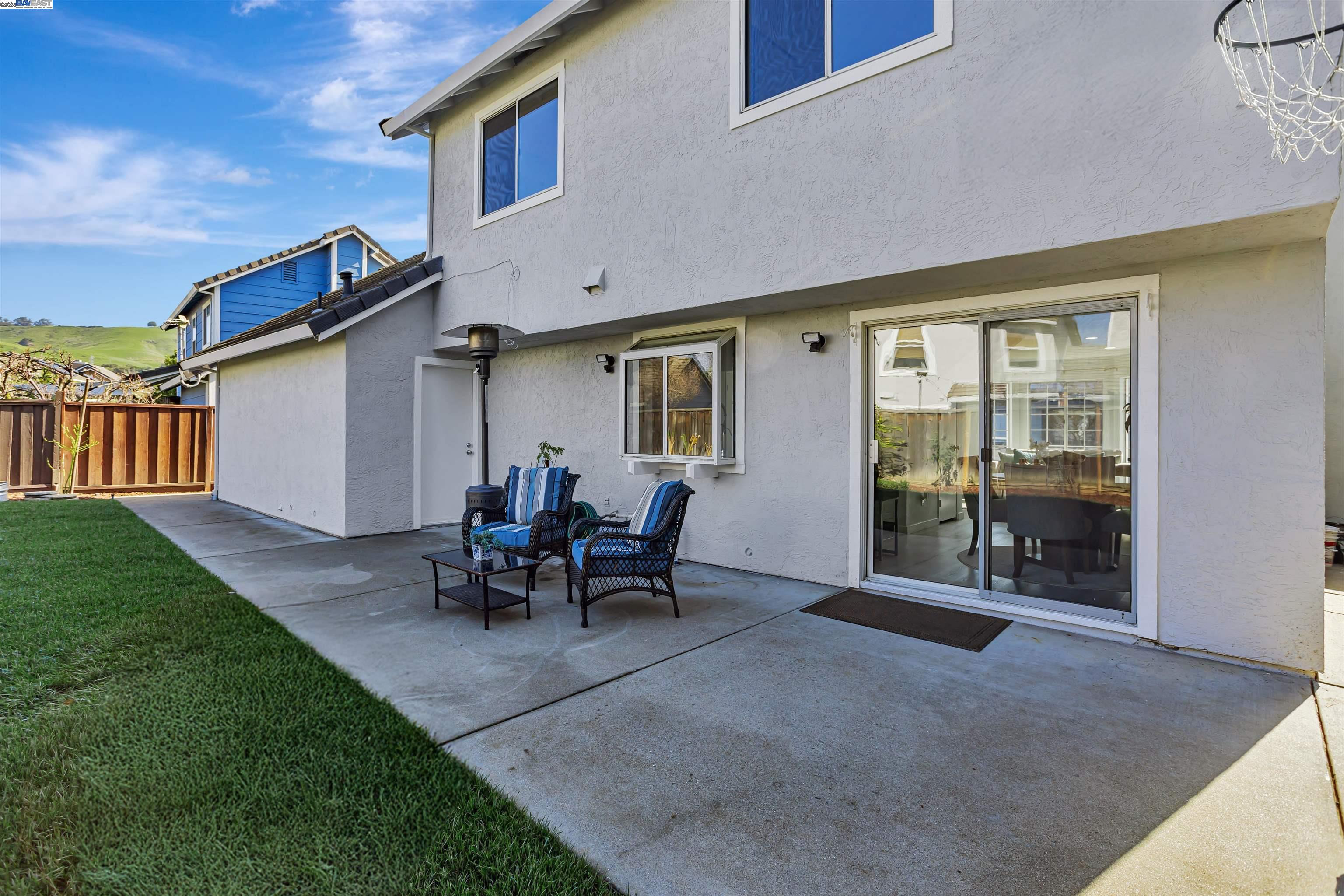 Detail Gallery Image 36 of 46 For 427 Summerwood Dr, Fremont,  CA 94536 - 3 Beds | 2/1 Baths