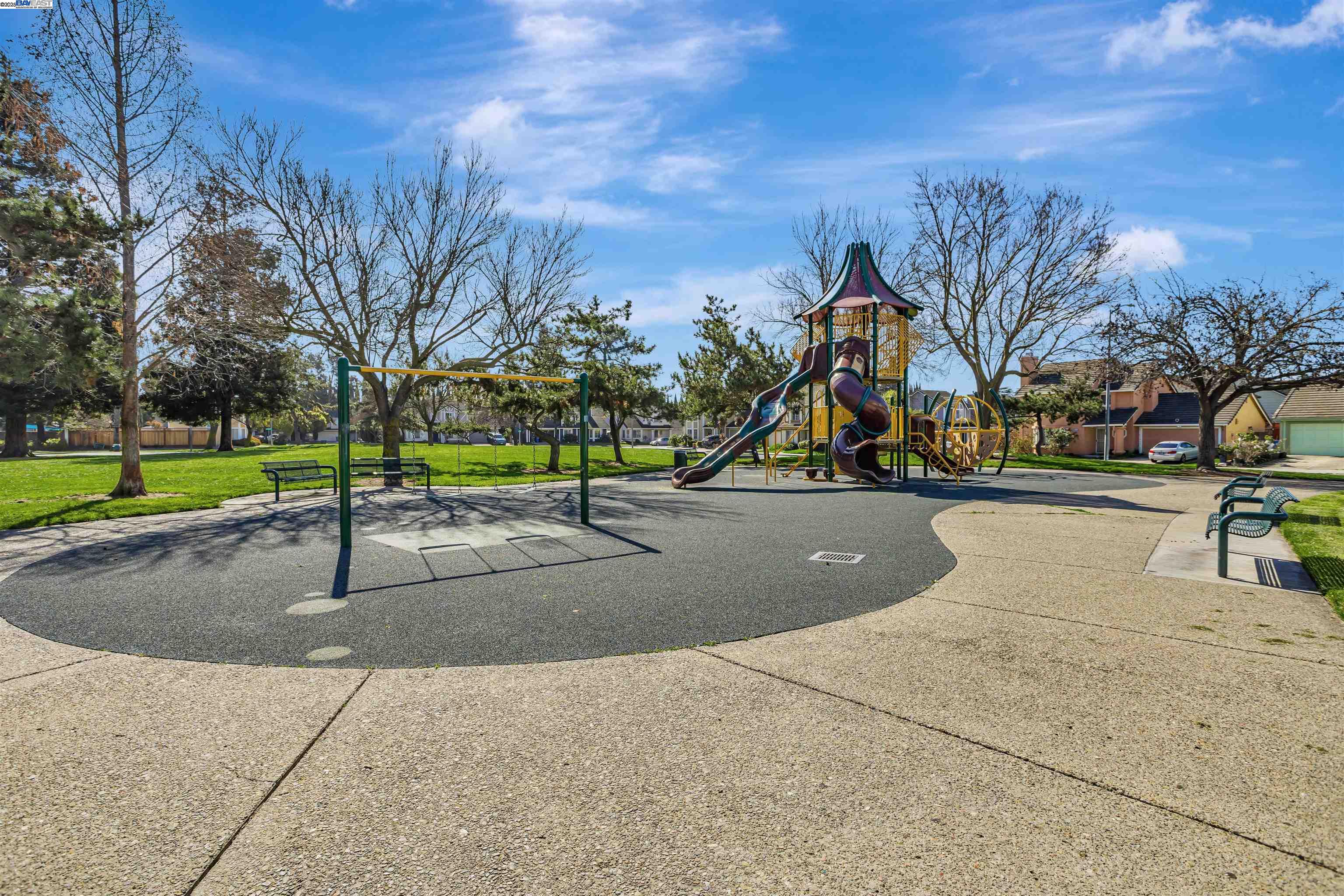 Detail Gallery Image 44 of 46 For 427 Summerwood Dr, Fremont,  CA 94536 - 3 Beds | 2/1 Baths