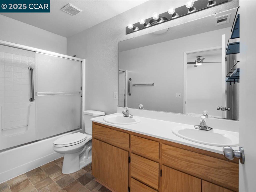 Detail Gallery Image 16 of 39 For 5207 Delta View Way, Antioch,  CA 94531 - 3 Beds | 2 Baths