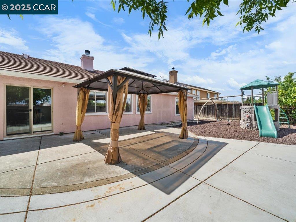 Detail Gallery Image 32 of 39 For 5207 Delta View Way, Antioch,  CA 94531 - 3 Beds | 2 Baths