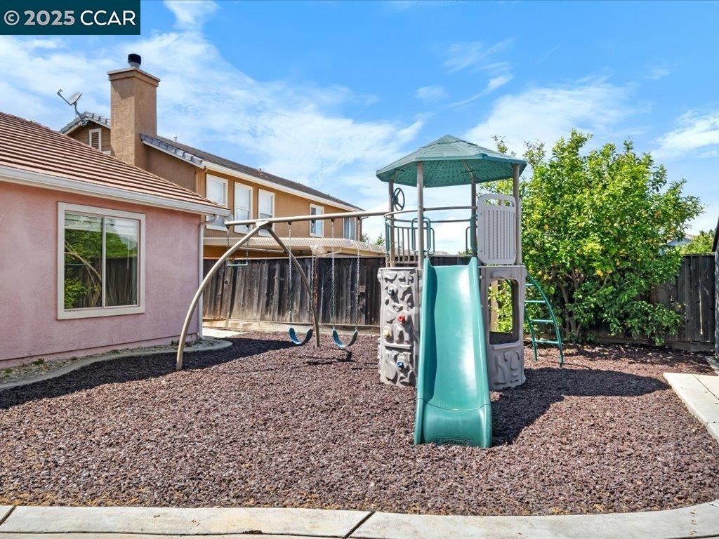 Detail Gallery Image 33 of 39 For 5207 Delta View Way, Antioch,  CA 94531 - 3 Beds | 2 Baths