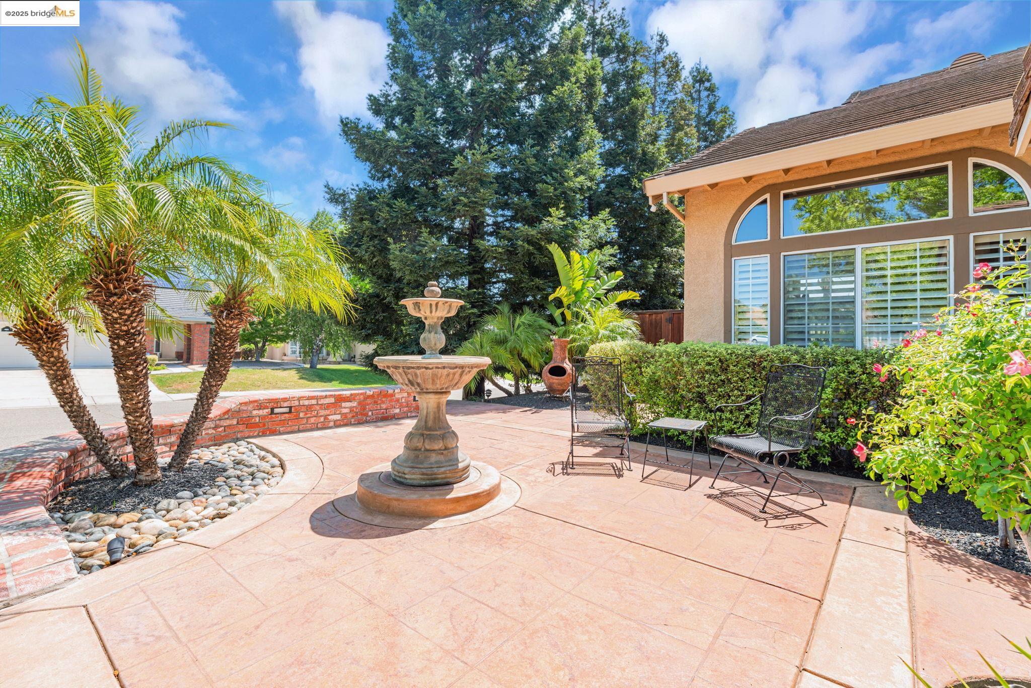 Detail Gallery Image 4 of 45 For 4452 Pronghorn Ct, Antioch,  CA 94509 - 4 Beds | 3 Baths