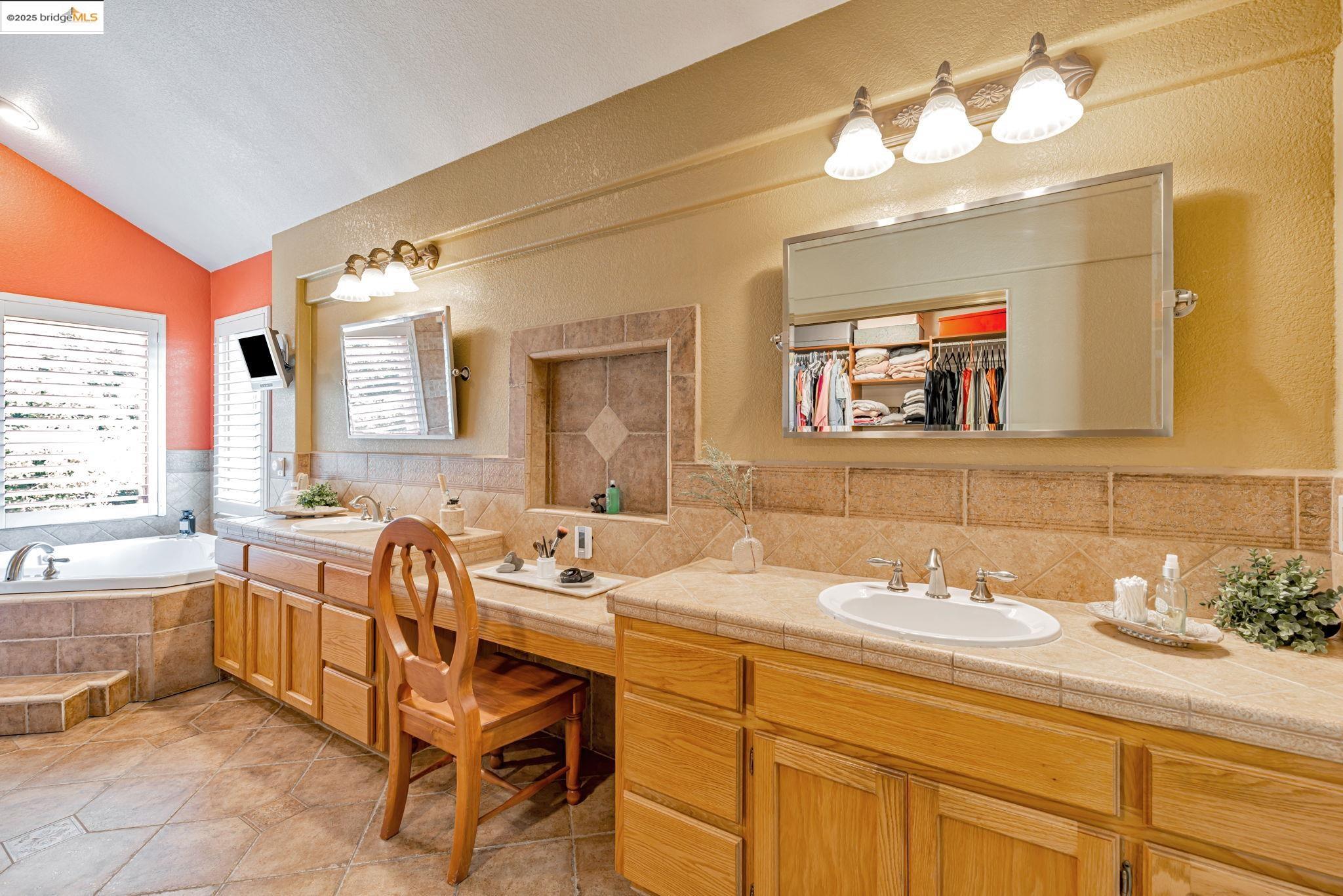 Detail Gallery Image 33 of 45 For 4452 Pronghorn Ct, Antioch,  CA 94509 - 4 Beds | 3 Baths