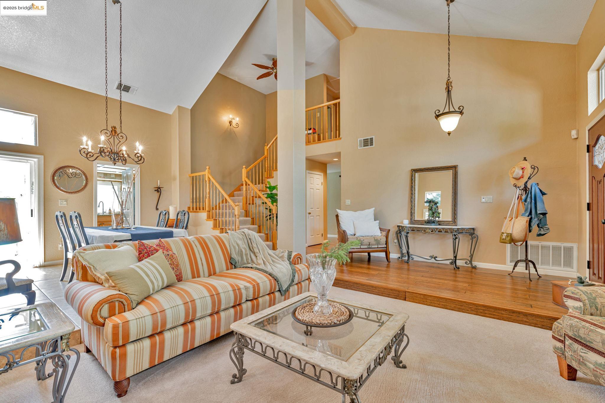 Detail Gallery Image 8 of 45 For 4452 Pronghorn Ct, Antioch,  CA 94509 - 4 Beds | 3 Baths
