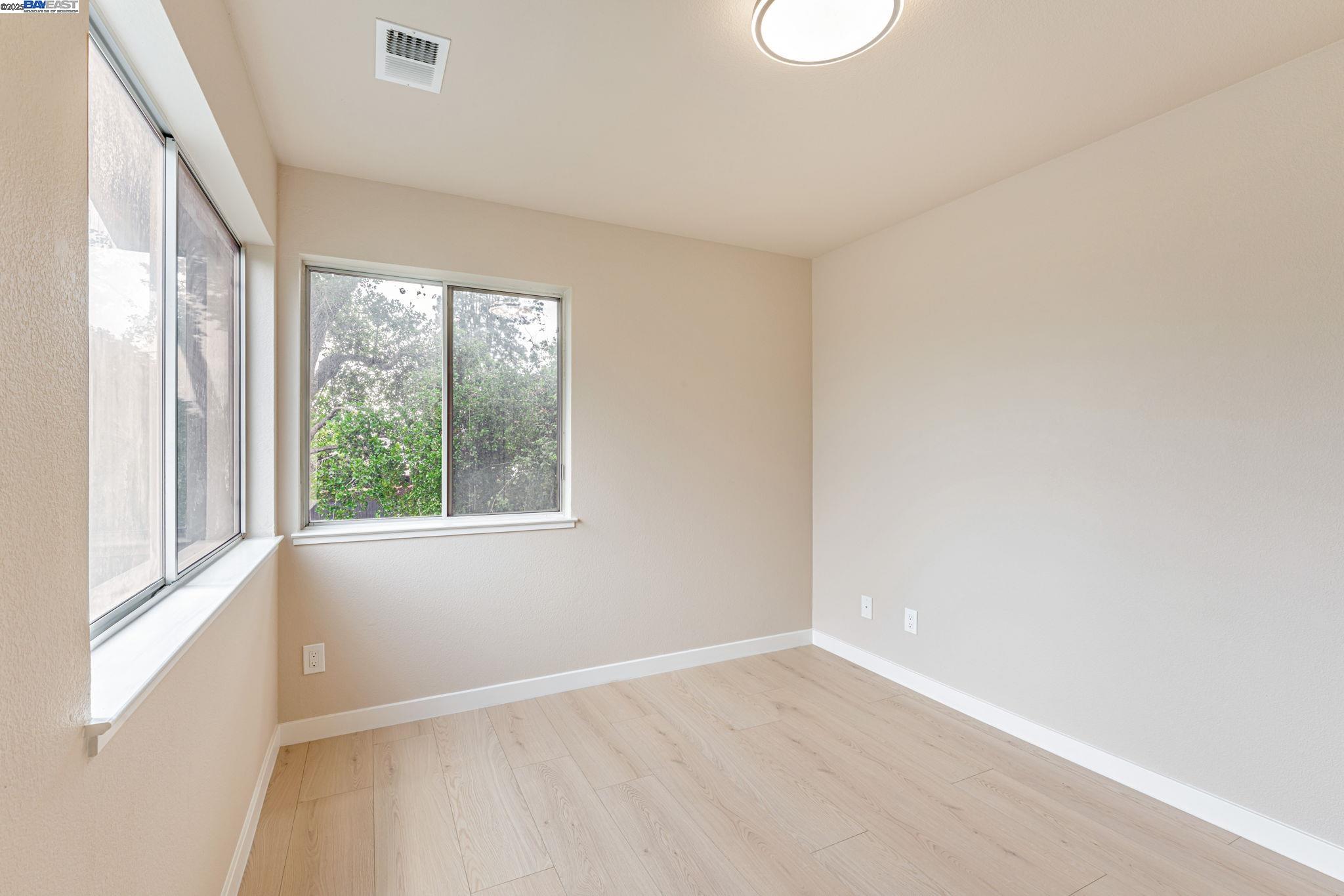 Photo #21: 41095947 Listing: Photo #21