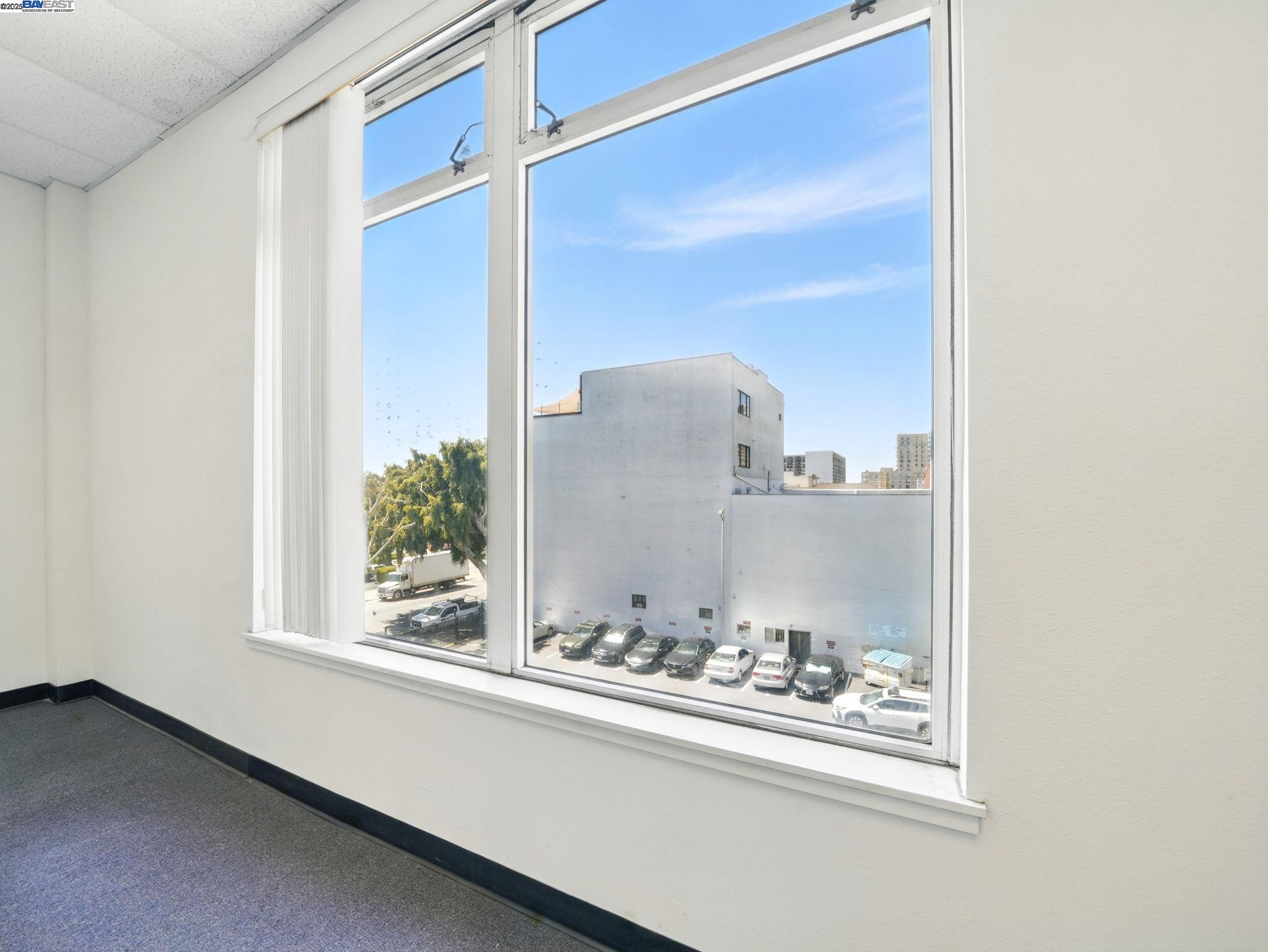 Detail Gallery Image 16 of 24 For , Oakland,  CA 94607 - – Beds | – Baths