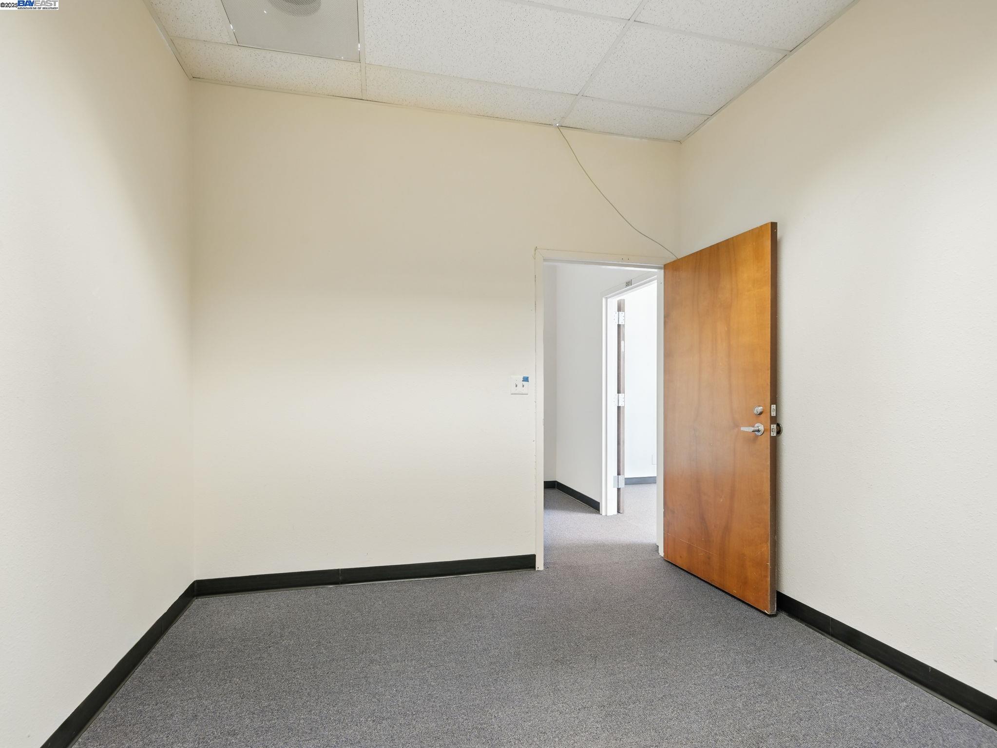 Detail Gallery Image 22 of 24 For , Oakland,  CA 94607 - – Beds | – Baths