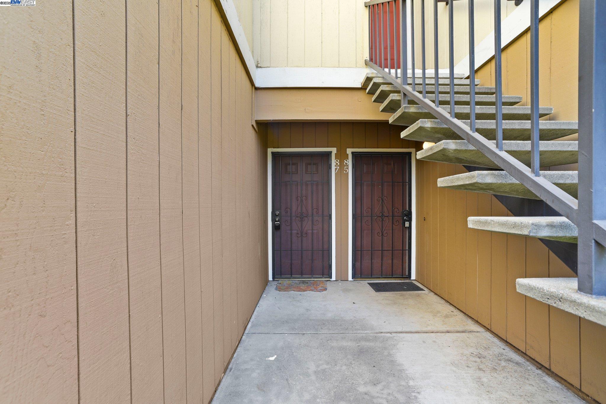Detail Gallery Image 4 of 30 For 2575 Easton Way #87,  San Jose,  CA 95133-2646 - 2 Beds | 2 Baths