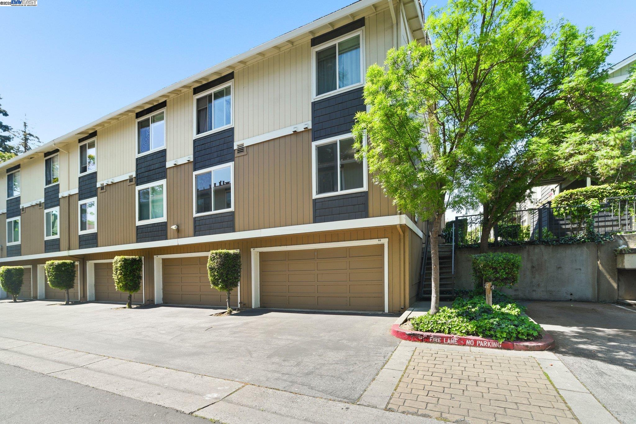 Detail Gallery Image 27 of 30 For 2575 Easton Way #87,  San Jose,  CA 95133-2646 - 2 Beds | 2 Baths
